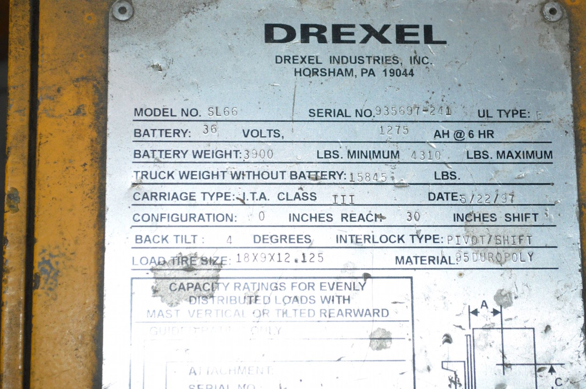 DREXEL 2700 LB. CAP. MODEL SL66 SWING MAST ELECTRIC FORK LIFT TRUCK: S/N 935697-241; 3-Stage Mast; - Image 4 of 5