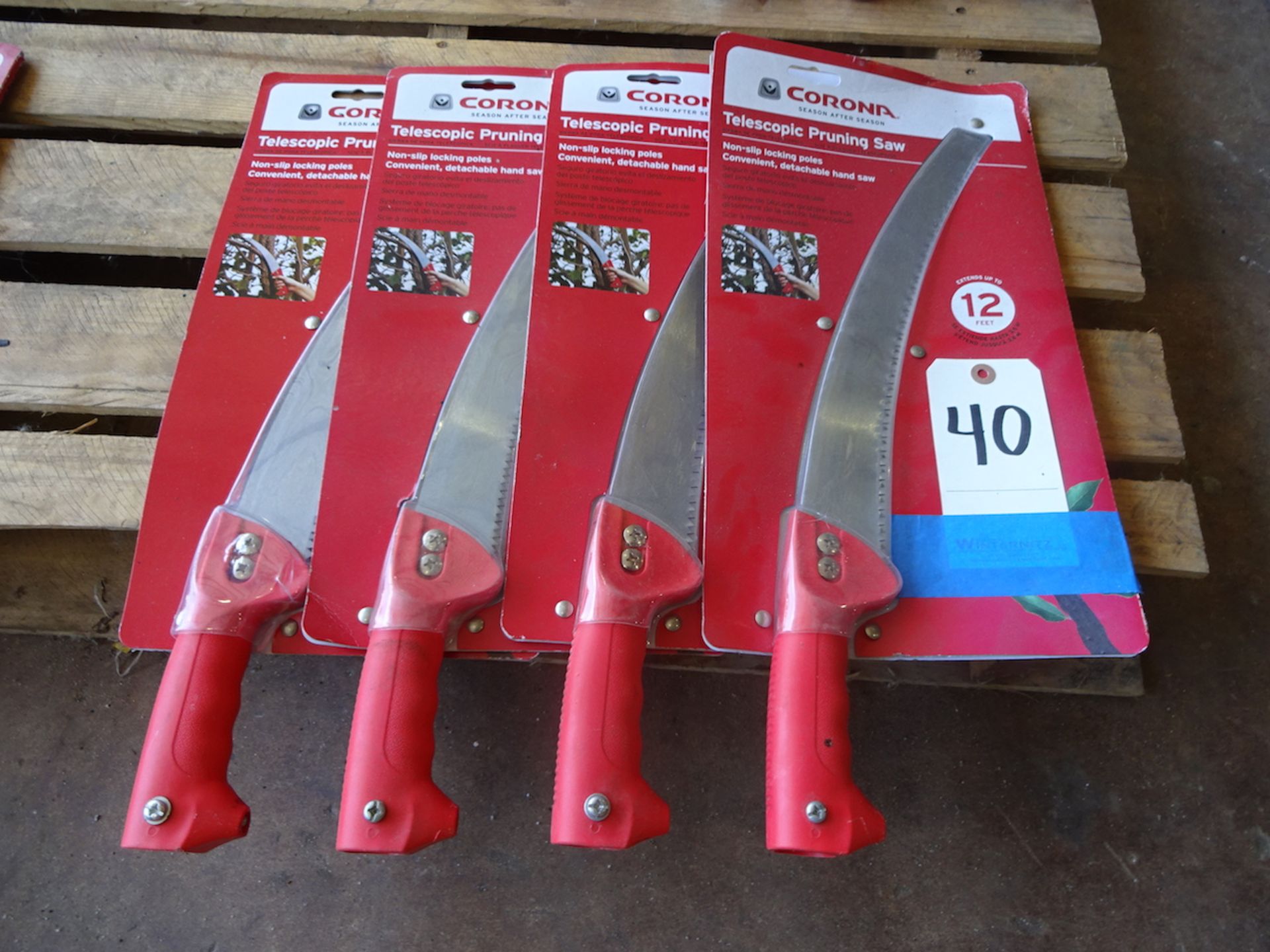 LOT: (4) CORONA PRUNING SAWS