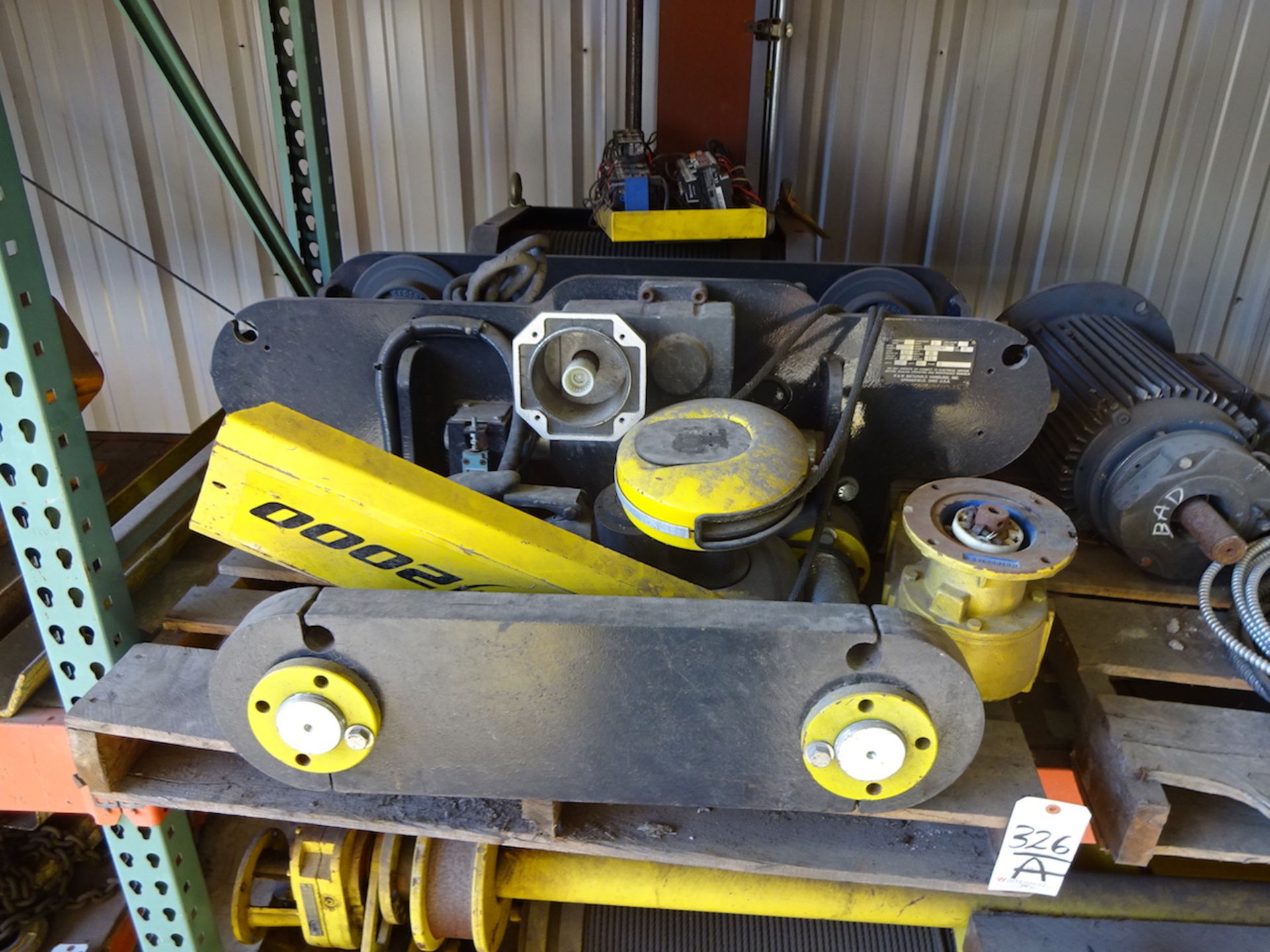 R & M MODEL SM304 5-TON ELECTRIC HOIST: S/N A0003369; 3-Phase; Wire Rope Hoist Has All Brand New