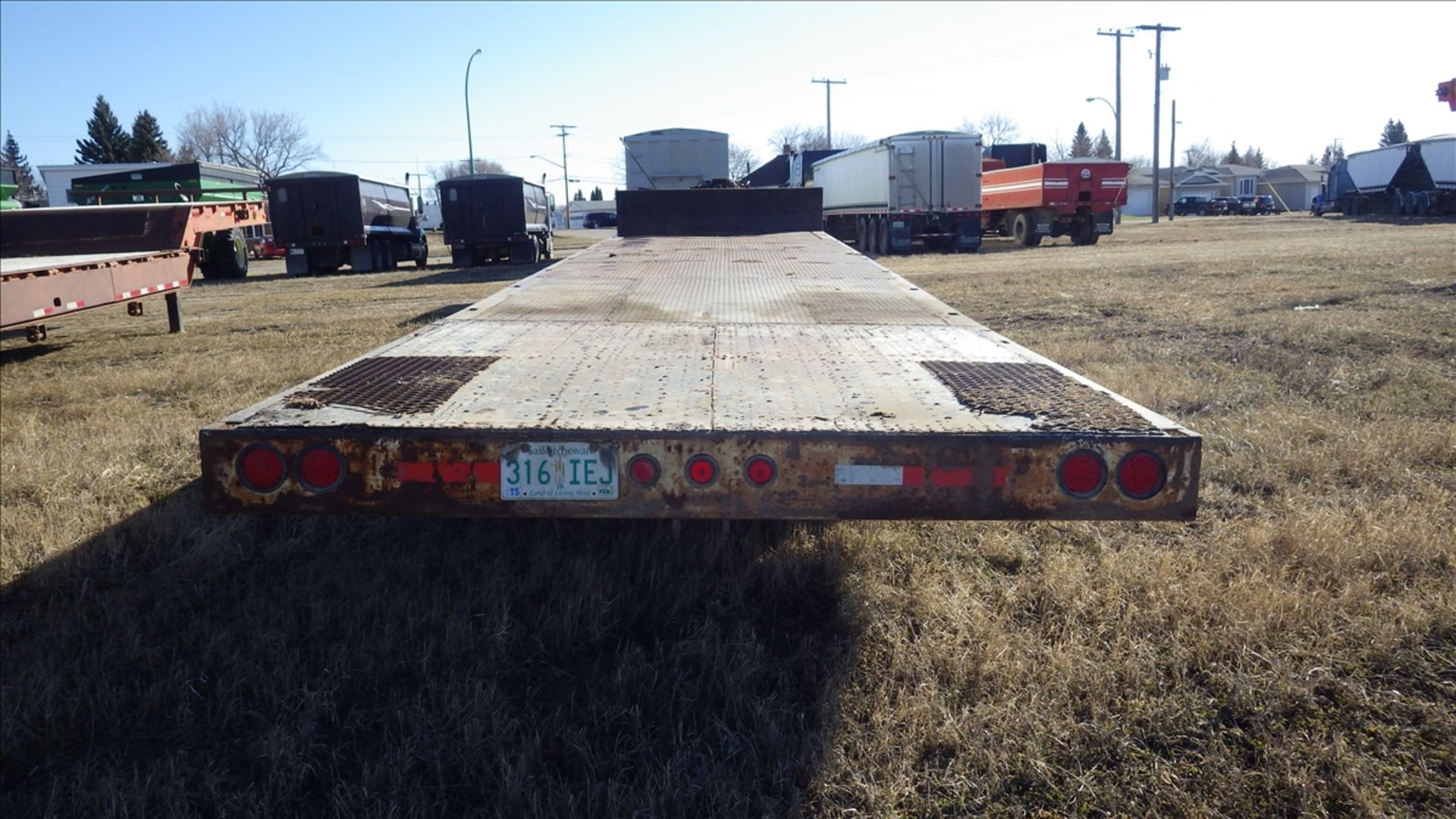 Hydraulic beaver tail drop deck equipment trailer with winch Approx 45ft overall length top is - Image 5 of 9