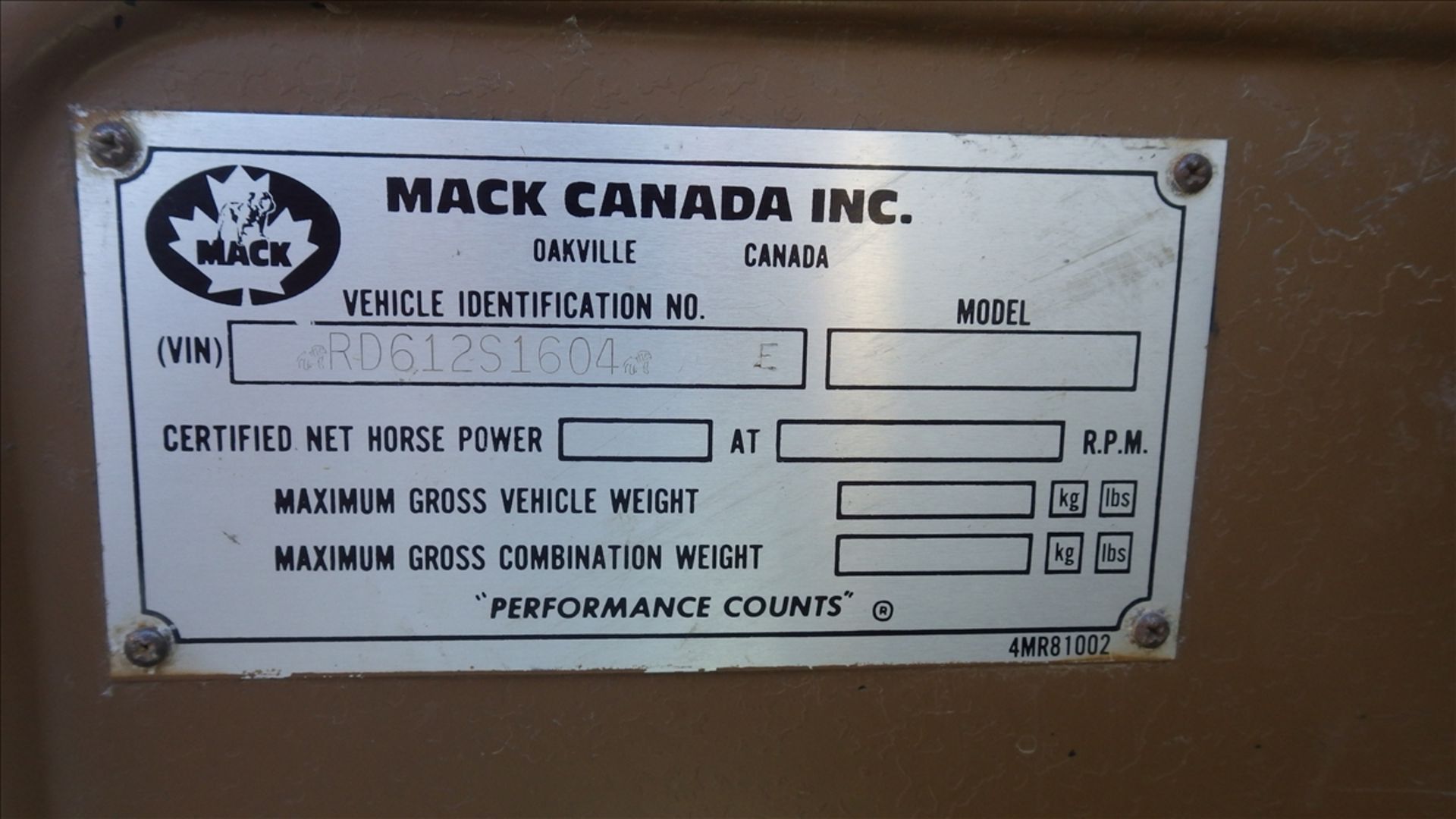 Diesel Mack Picker Truck showing 478,625 kms 2838 engine hours shows 2838 Vin# RD612S1604 Gross 23, - Image 16 of 26