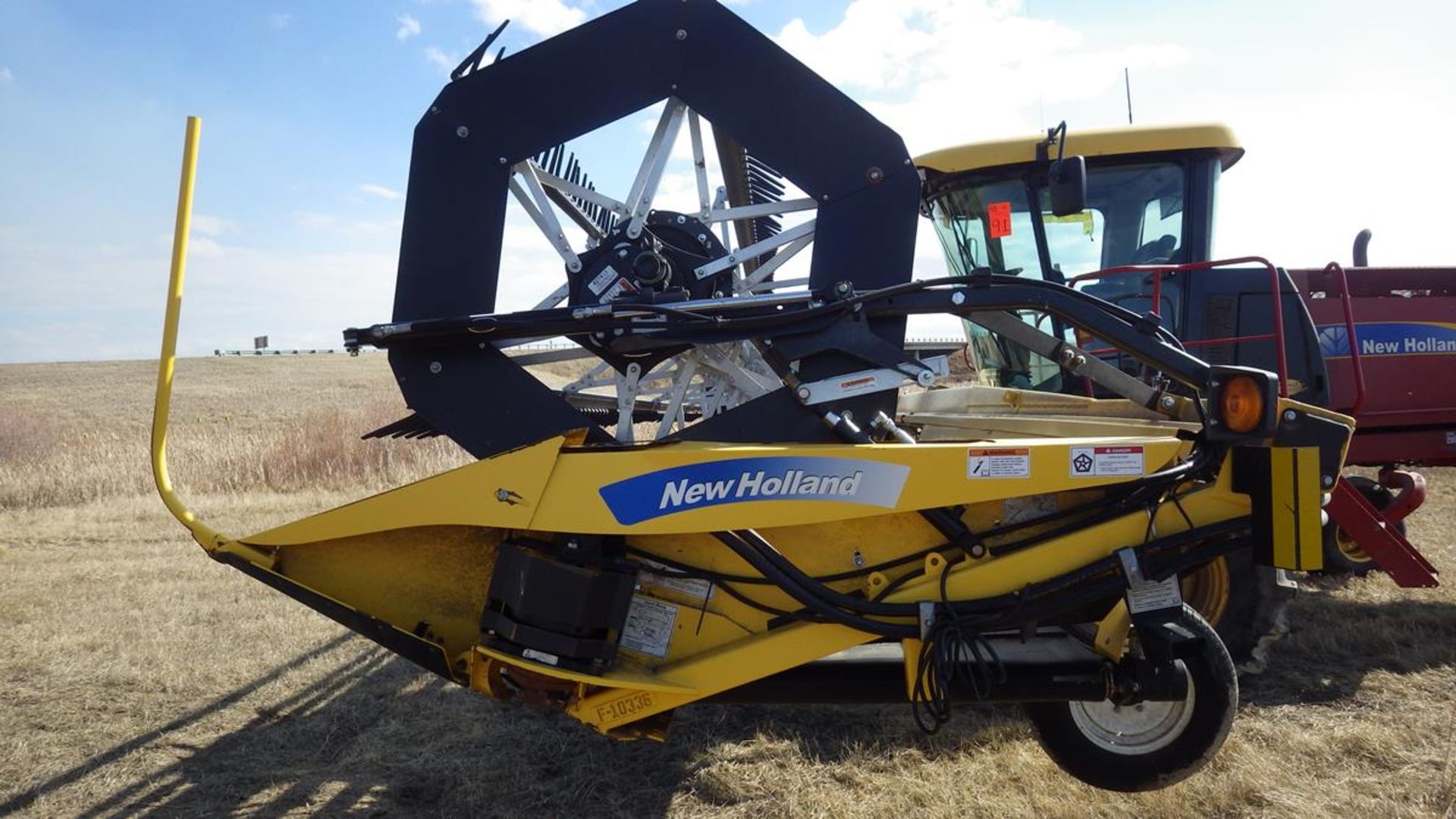 2012 New Holland H8040 Self Propelled swather with 36' Header. Swather Vin# YCG668124 Header Vin# - Image 2 of 14