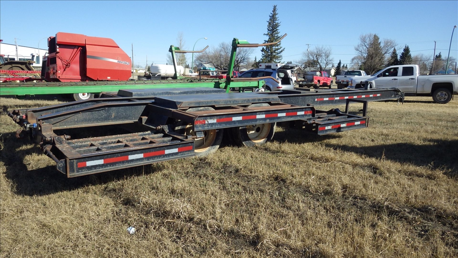 Trailtech Tandem Axle pintle hitch low boy sprayer transport trailer with pintle hitch at rear. Tire - Image 4 of 7