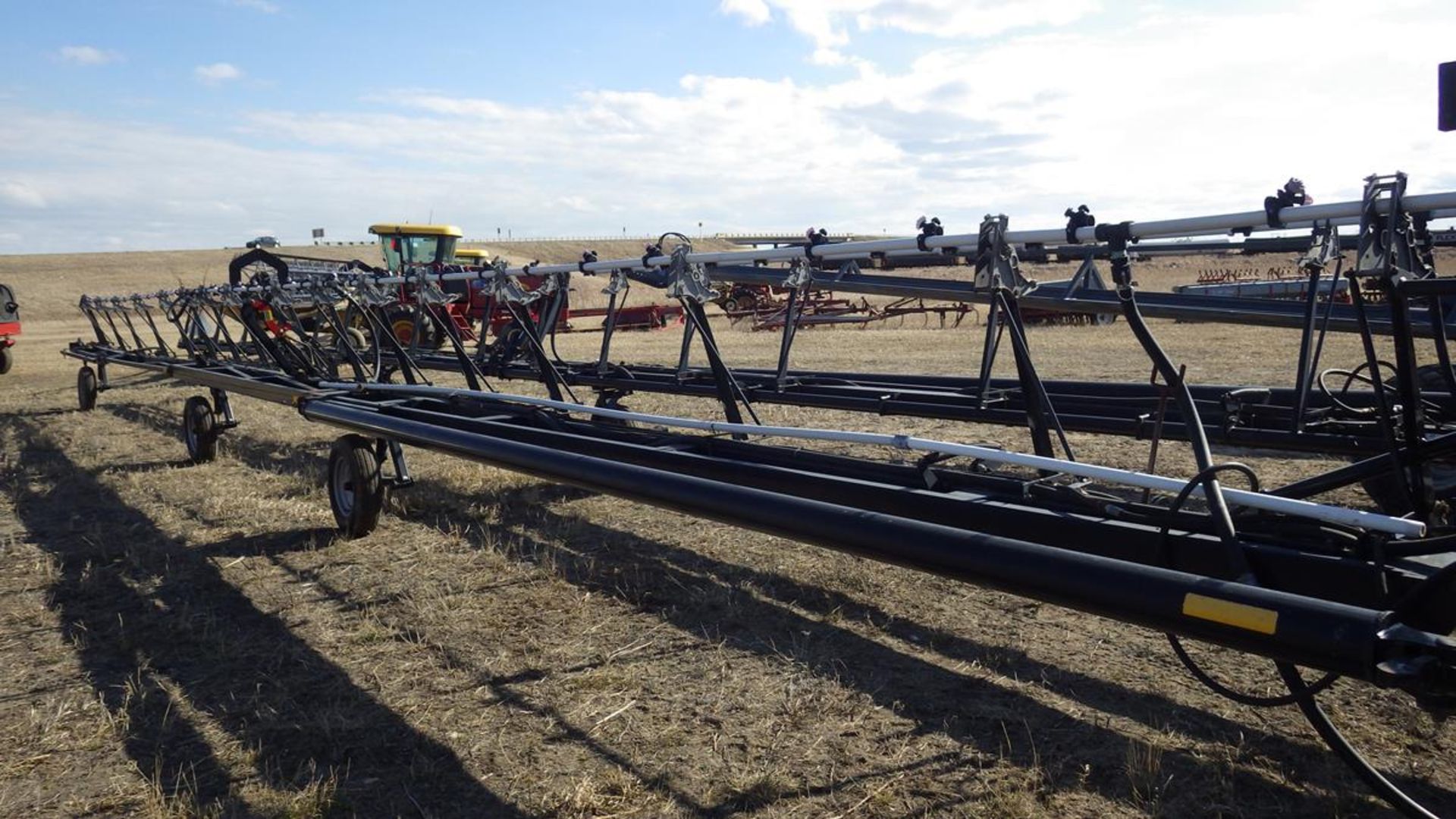 Flexi-Coil 67XL Sprayer Vin# 567XL-108006-02 tank is approx 1250 imp Gal, sprayer width is approx - Image 6 of 9