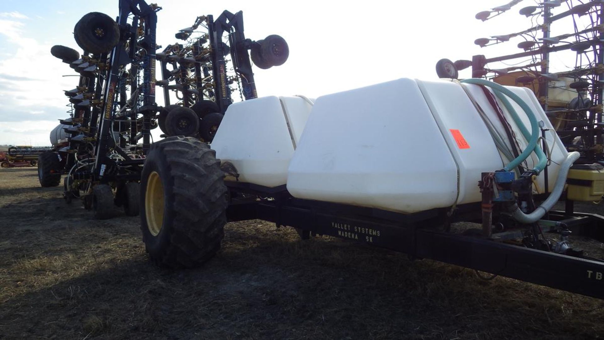 Valley Systems TB3800 dual tank liquid cart. 6.5HP gas water pump.Dual wheels inside tire size 30.