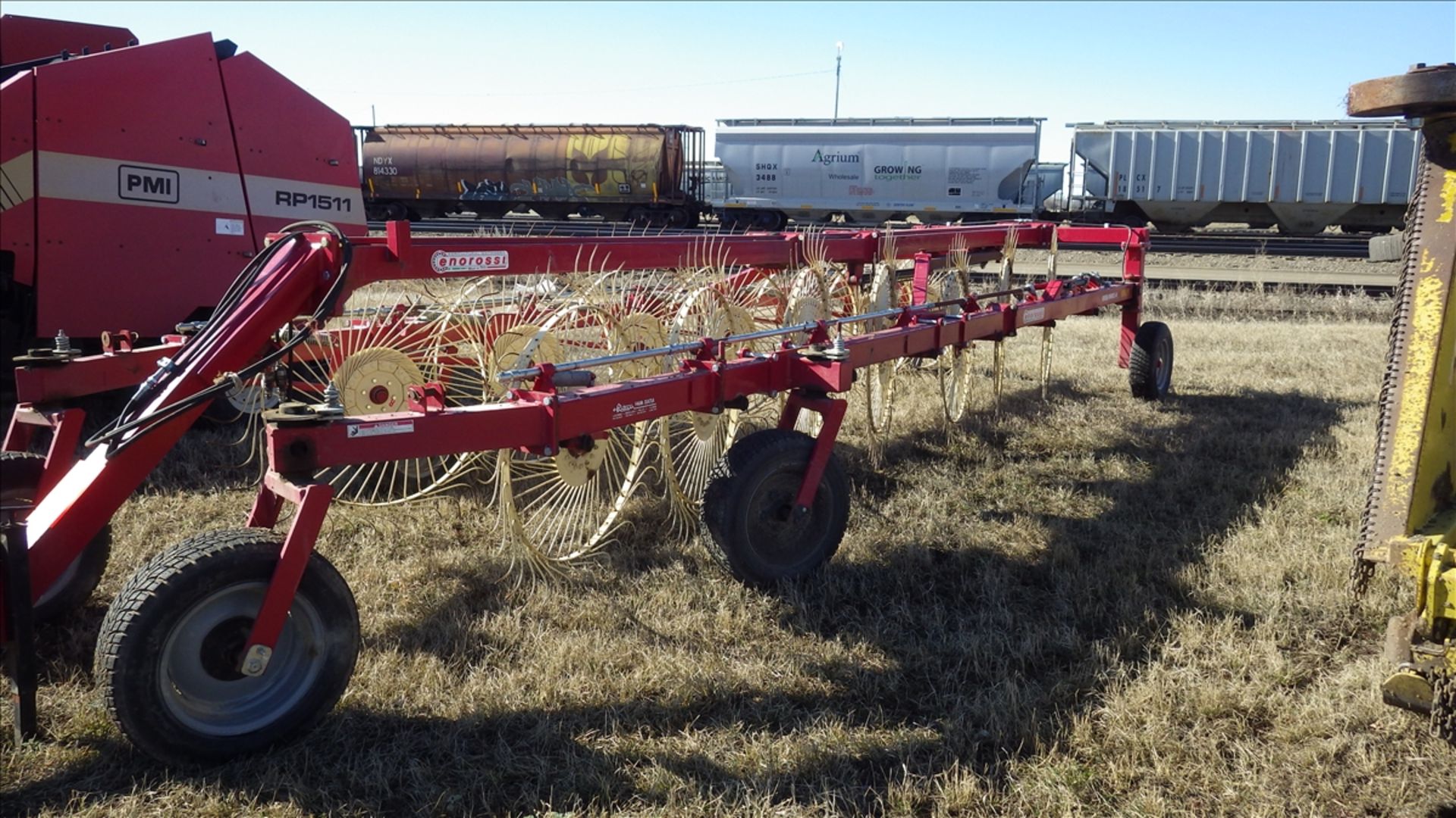 2012 Enorossi Easy Rake I4 hay rake Vin# 108416 approx 30ft length for each of the two wings. Unit - Image 2 of 7