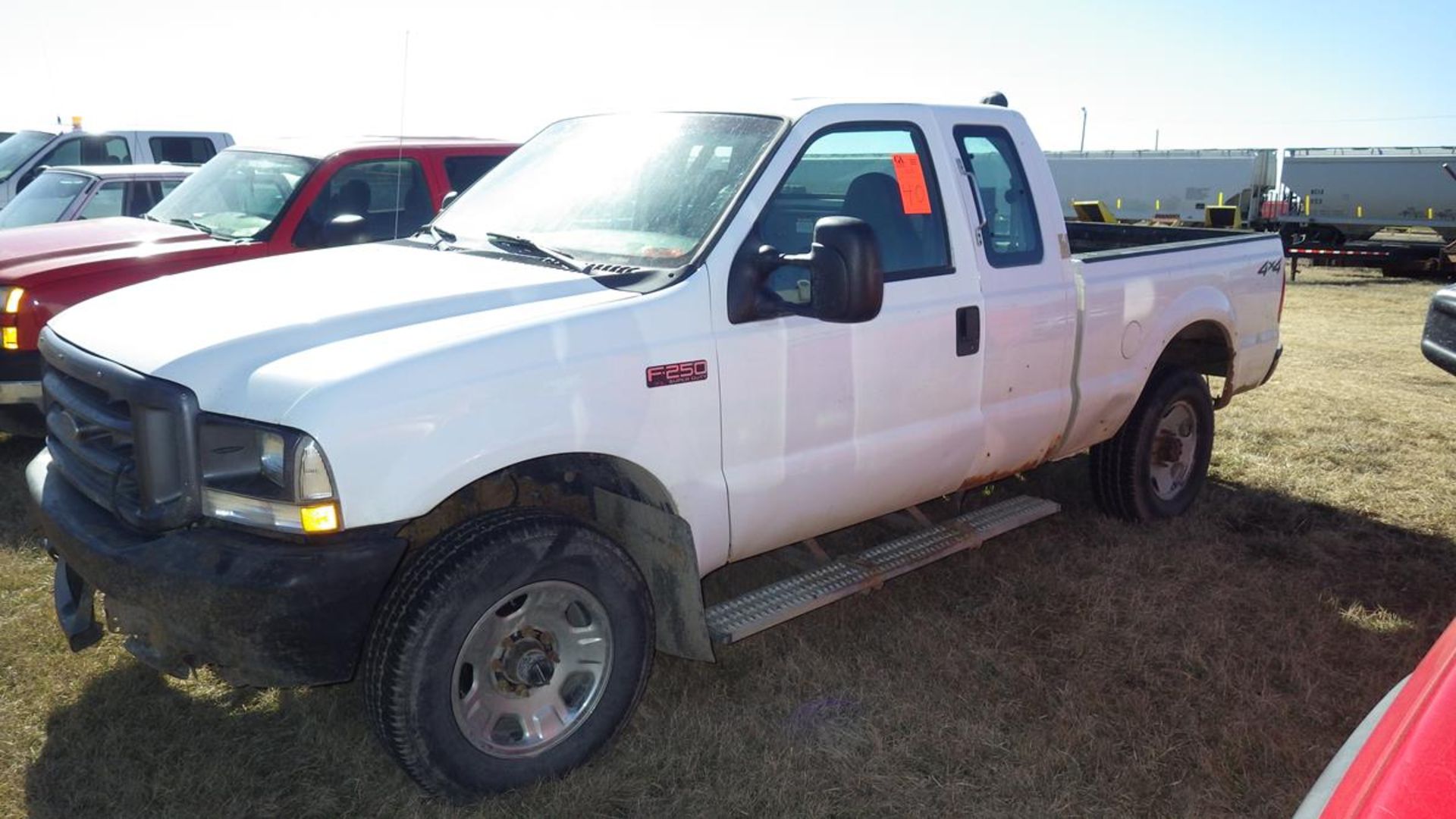 2004 Ford F250 Ext Cab long box 4 x 4 5.4L v8 auto showing 417,273 kms Vin# 1FTNX21L74EC67165 and - Image 2 of 9