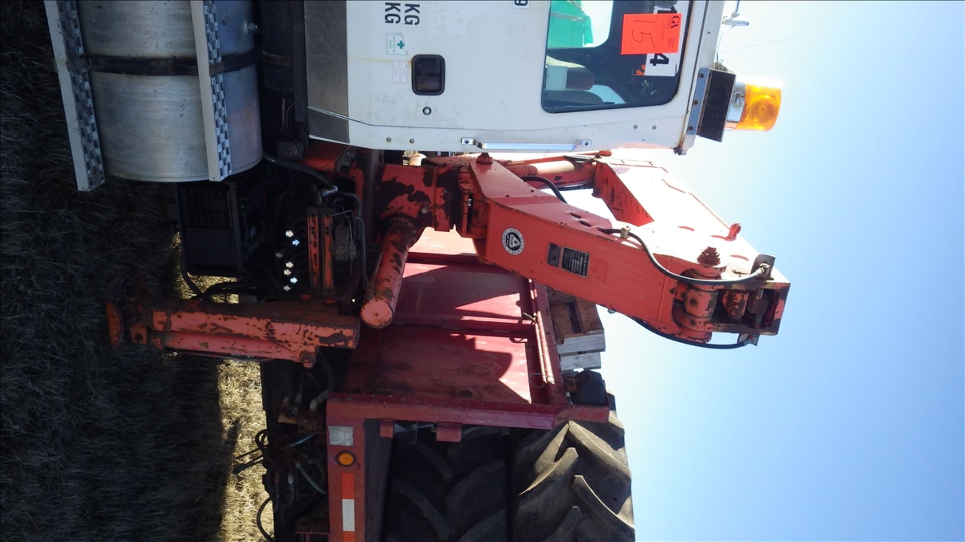 1995 International L9000 Diesel Picker truck 342,351 kms Vin# 1FDZU90W4TVA05516 Eaton Fuller 18 - Image 3 of 23