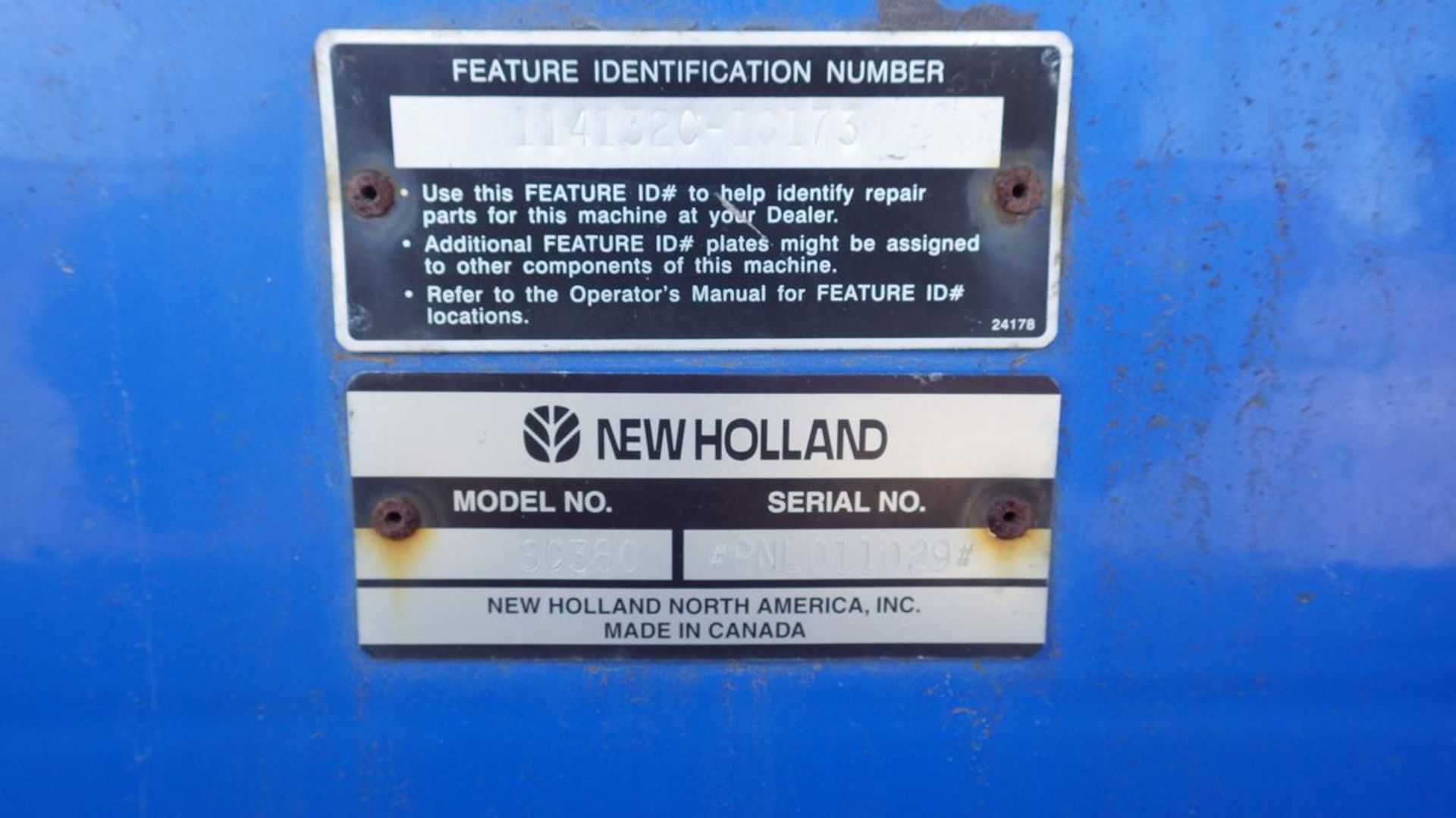 Monitor included! New Holland SC 380 Air Cart With auger Vin# NL011029 Tires front 22.5LX16.1 Rear - Image 12 of 12