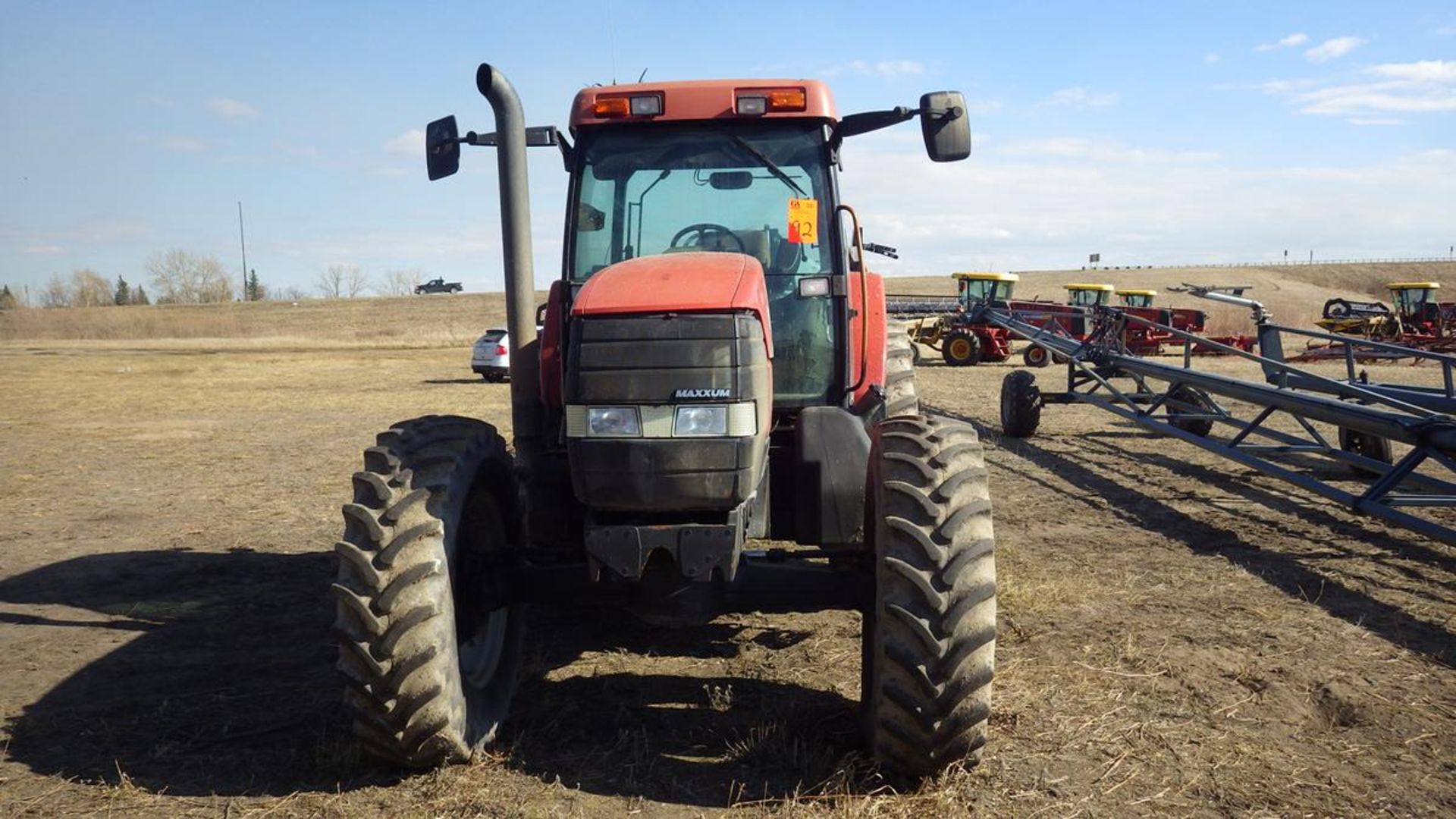 Case IH MX 100 FWA, Vin# JJA092159 showing 9864 hours, 3 Point hitch, dual hydraulics, radio, - Image 2 of 15