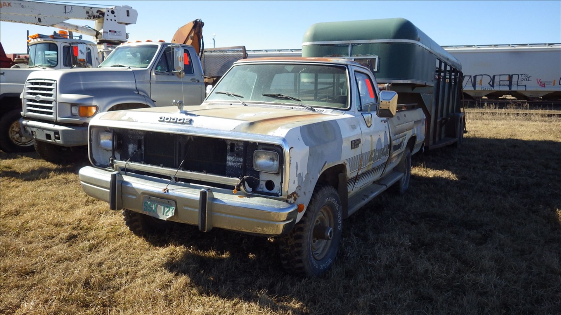 1990 Power Ram 2500 4 x 4 Cummins Diesel with shows 286,727 Kms. Vin# 1B7KM2686LS741686, 8510 lbs