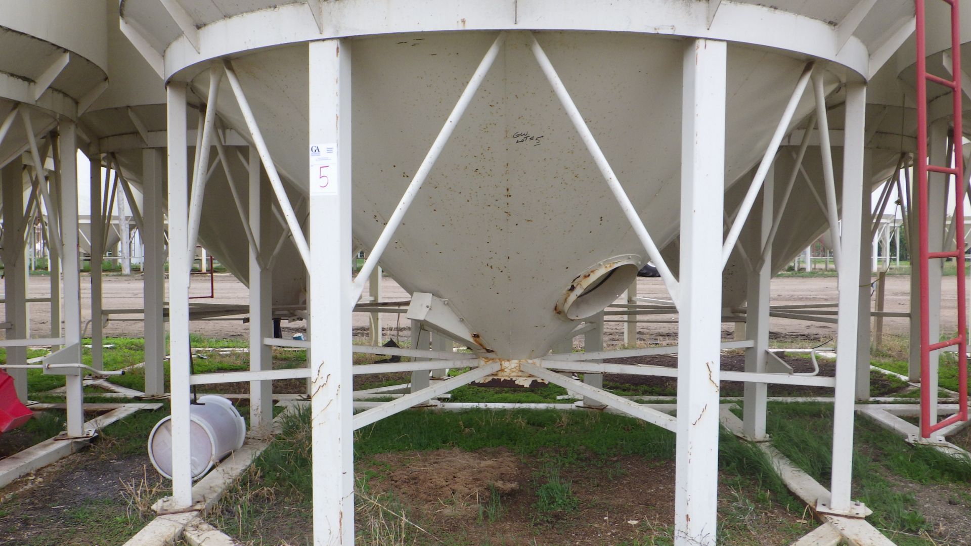 Meridian (Friesen) Grain Bin model 1620CE app 4000 bushel bin smoothskin epoxy lined serial #02037 - Image 2 of 4