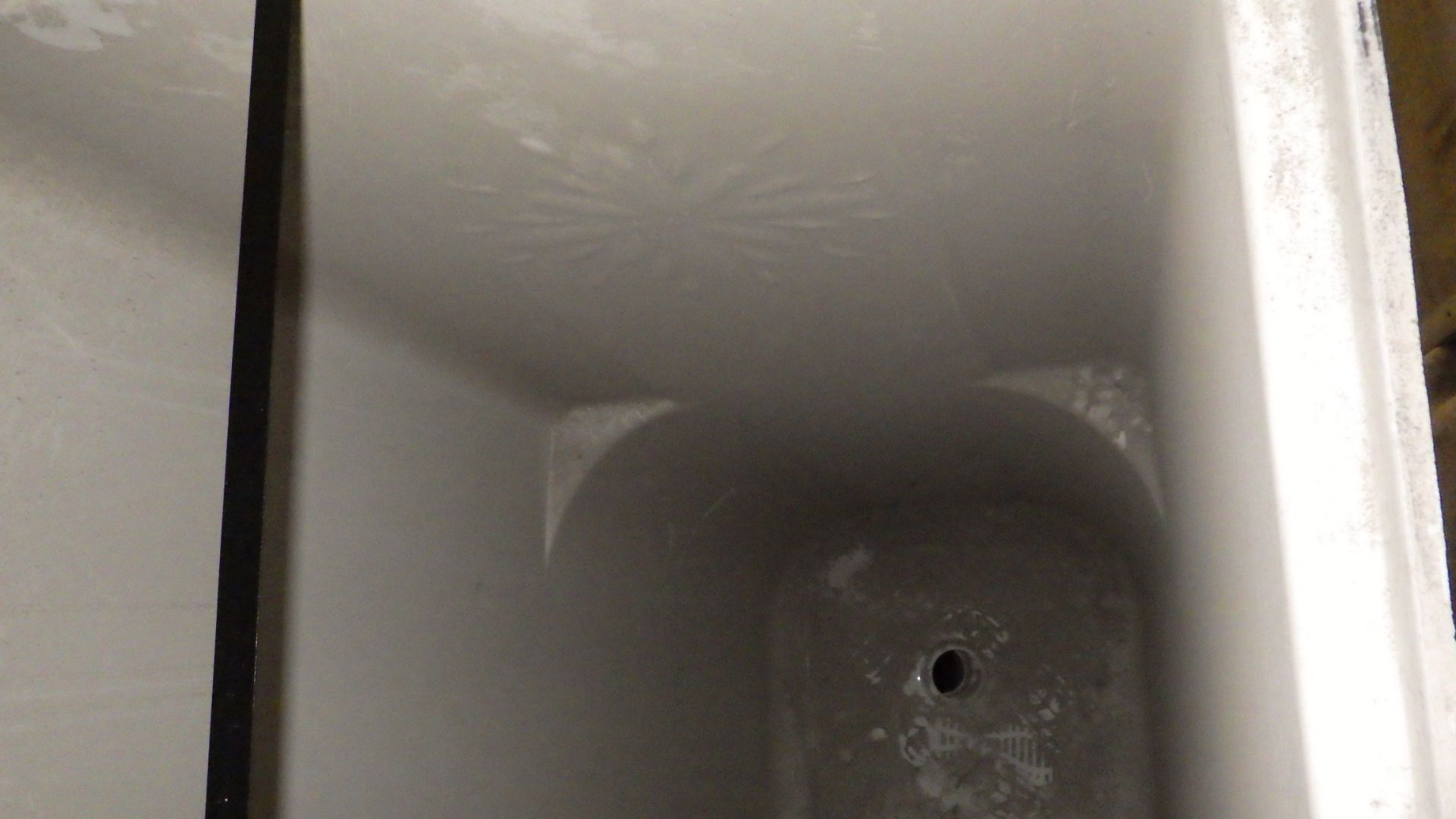 UNUSED FIBREGLASS SHOWER STALLS - Image 2 of 3