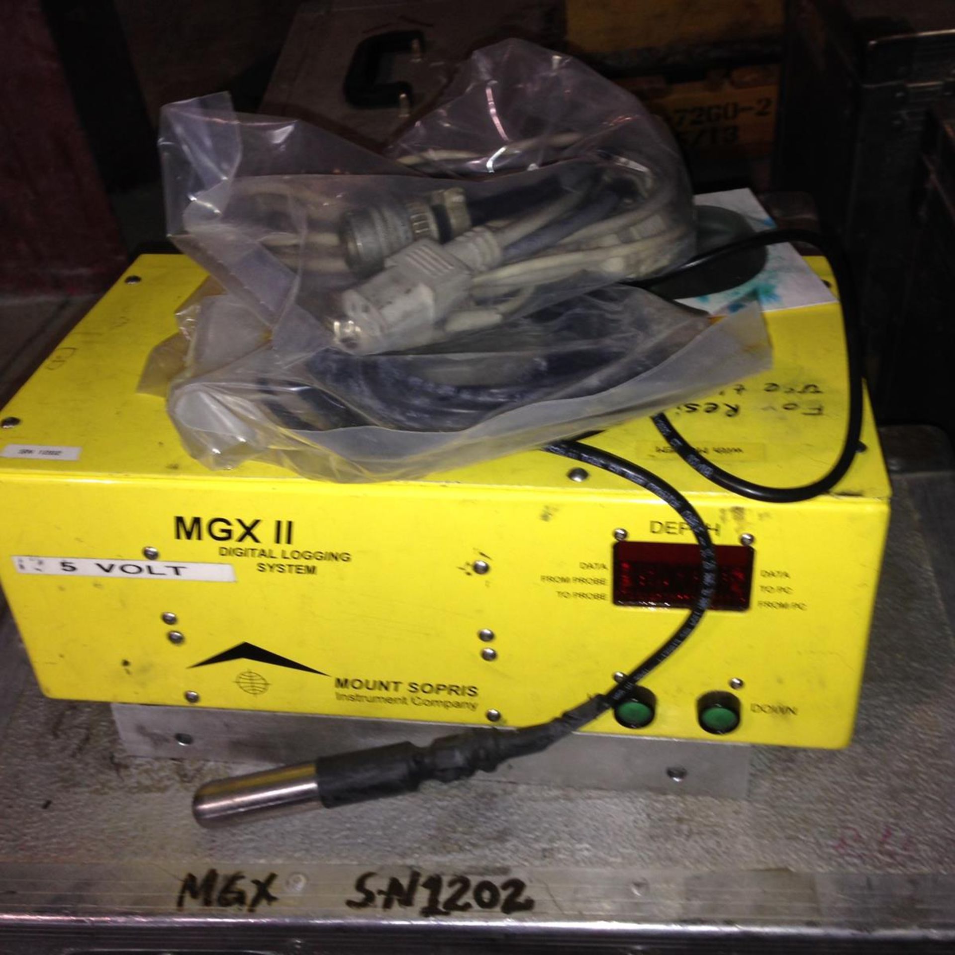 Mount sopris instruments , mgx 11 digital logging system , 3 units in total with cases . - Image 3 of 5