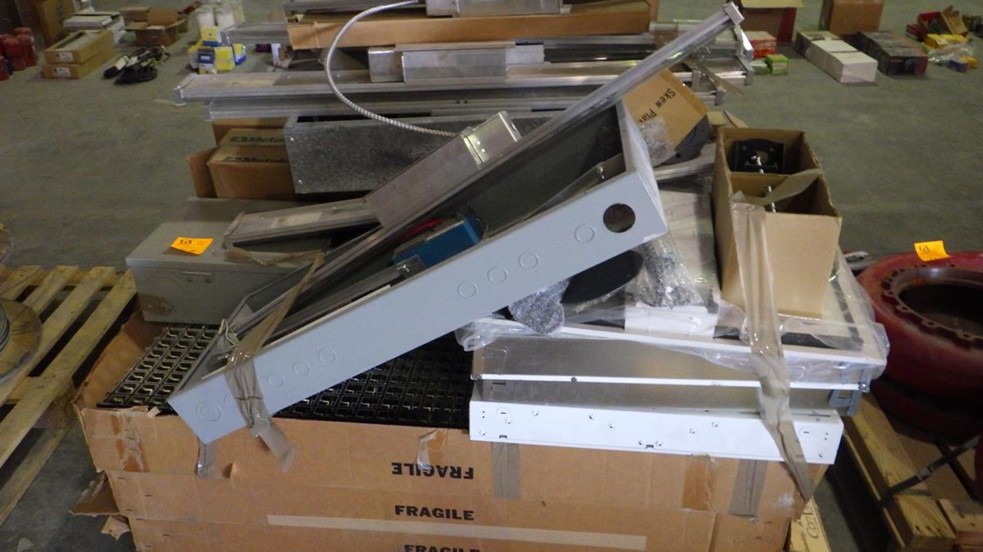 PALLET OF ELECTRICAL INCLUDING LED LIGHTING, METALUX LAMPS, AND PANEL BOXES