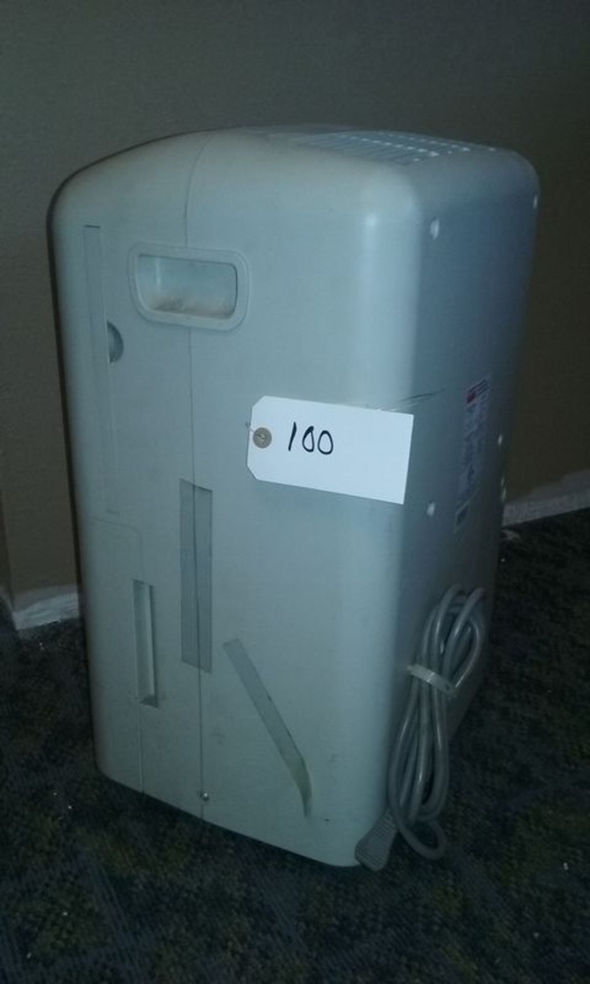 DEHUMIDIFIER - Image 5 of 6