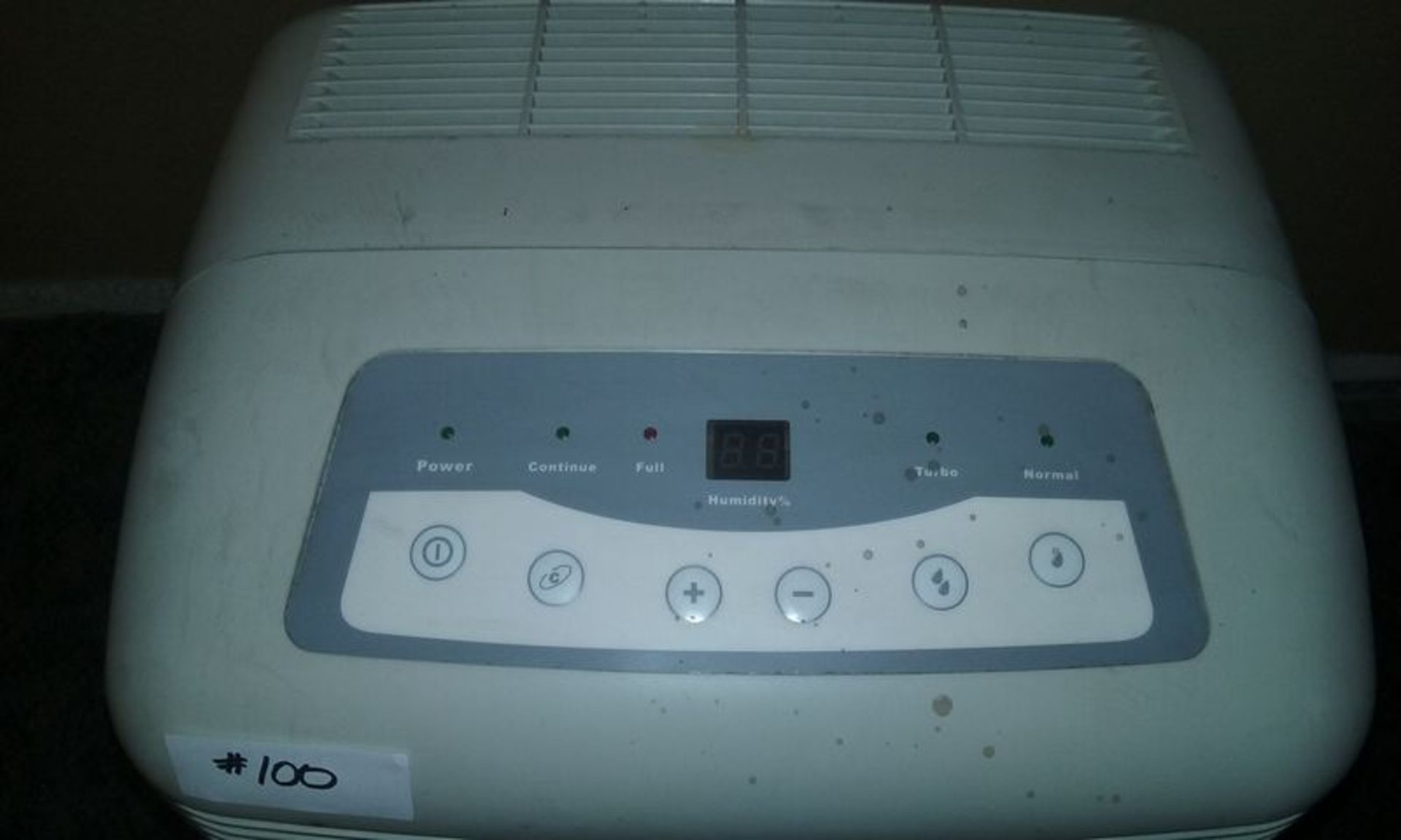 DEHUMIDIFIER - Image 2 of 6