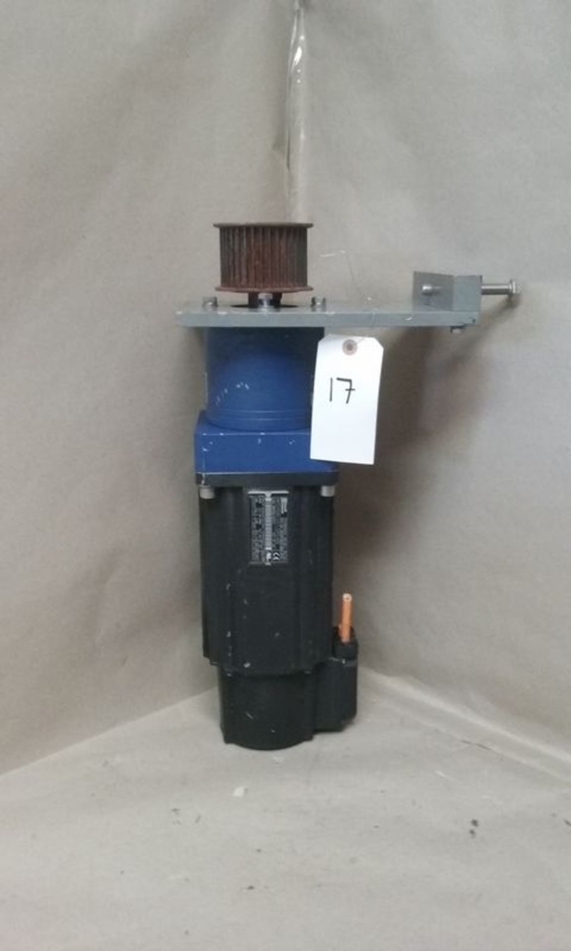 REXROTH MKD090B-047-GPO-KN SERVO MOTOR - Image 3 of 7