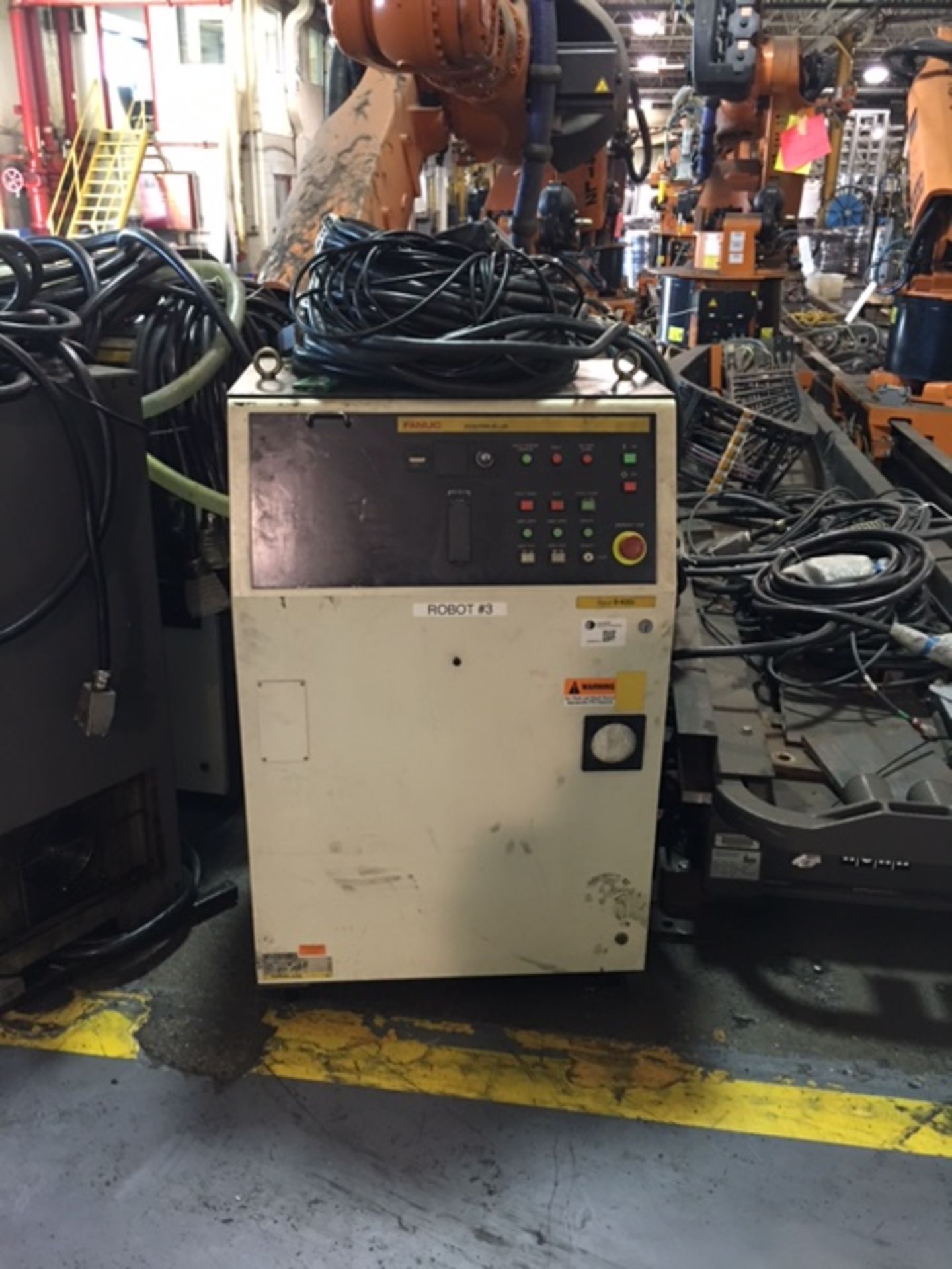 FANUC S420-iL ROBOTS WITH CONTROL, CABLES & TEACH PENDANT, LOCATION ONTARIO CANADA, BUYER TO SHIP - Image 2 of 5