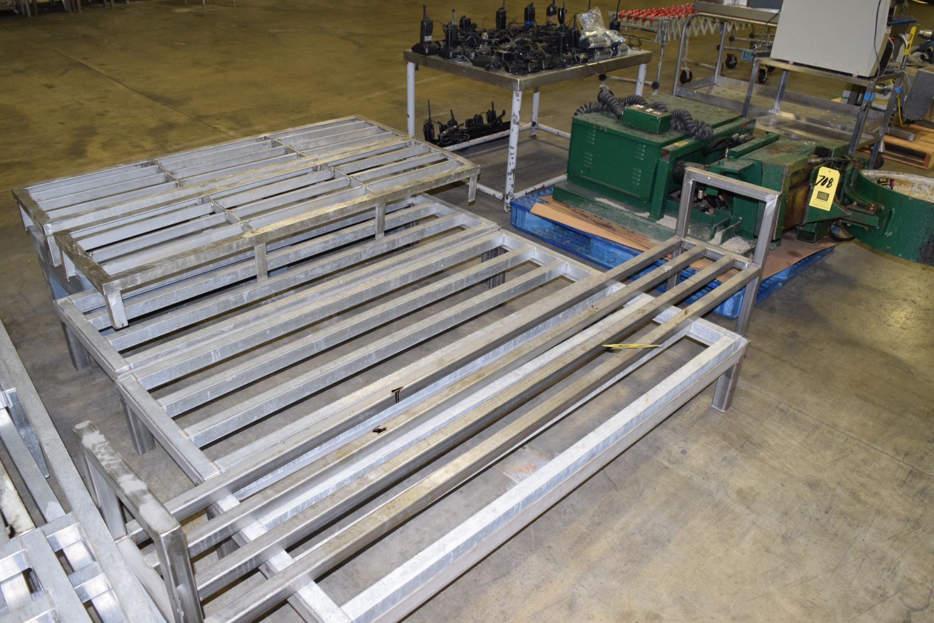 Plastic and S/S Dunnage Racks