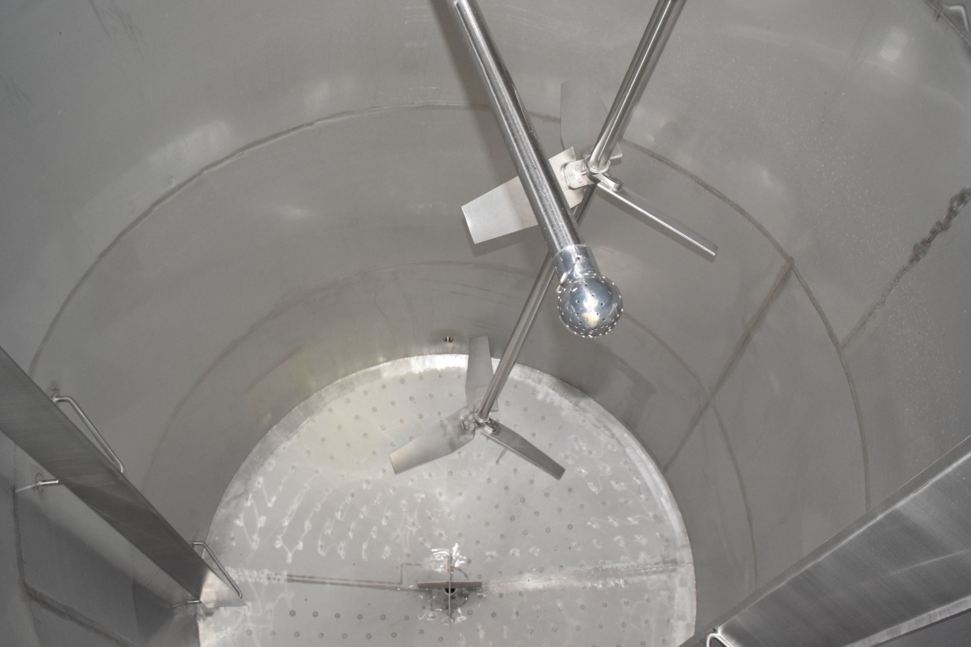 Burlington 14,000 Liter, 3,700 Gallon S/S Dome-Top, Cone-Bottom Tank with Lightnin Series 10 - Image 2 of 2