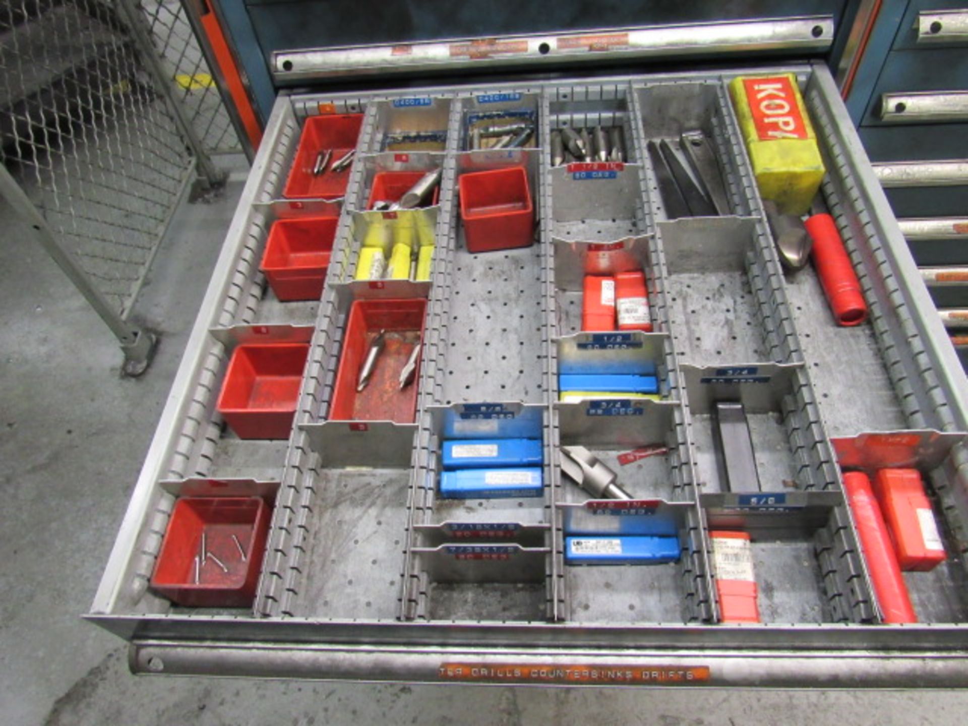 Lista 8 Drawer Tool Cabinet with Contents - Image 5 of 8