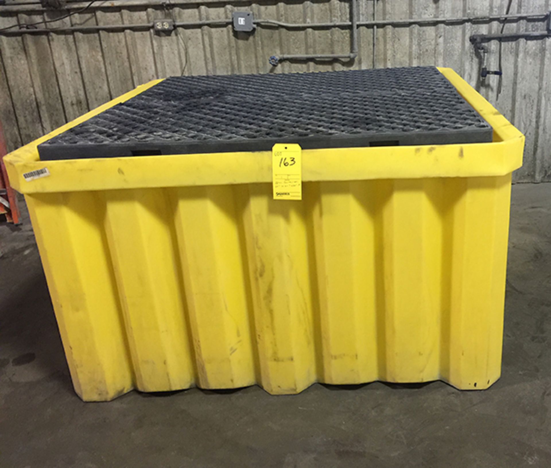 Square Spill Container