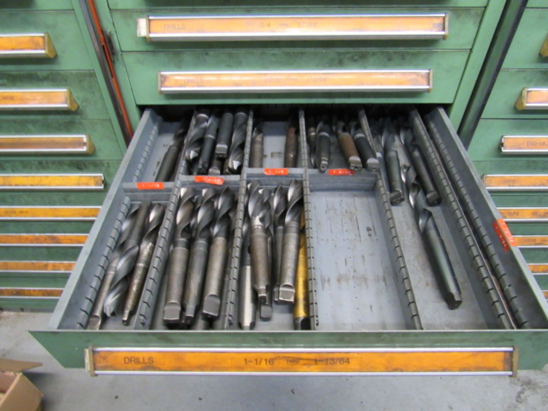 Vidmar 12 Drawer Tool Cabinet with Contents - Image 8 of 13