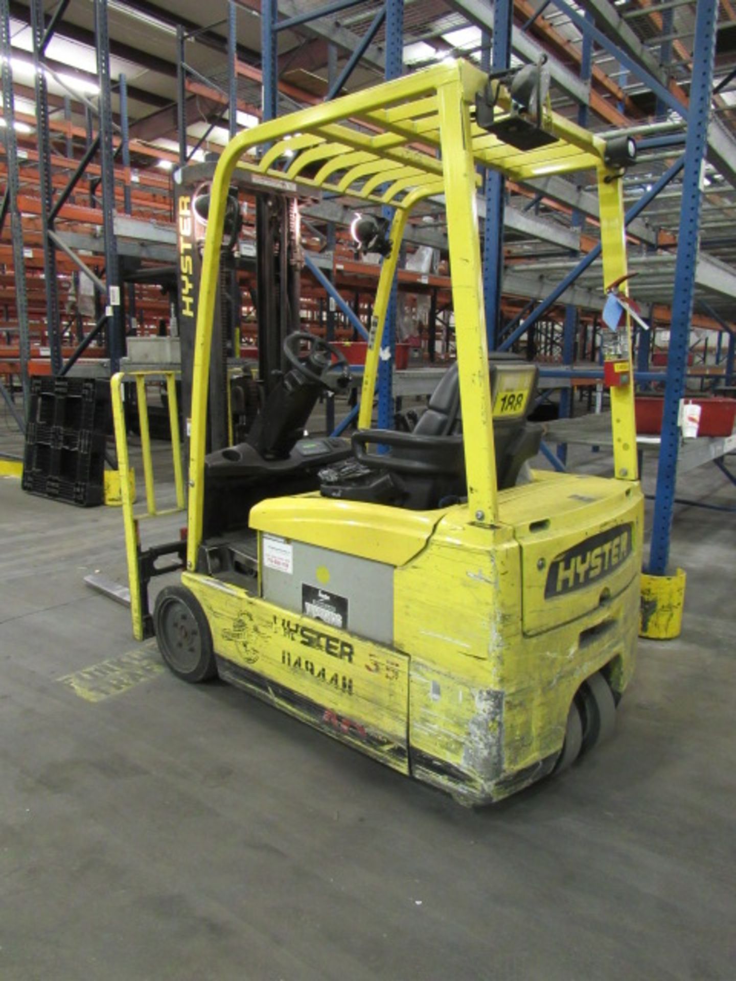 Hyster 3500 lb. 3 Wheel Electric Forklift - Image 3 of 8