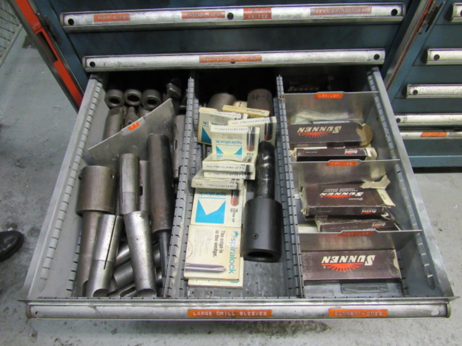 Lista 8 Drawer Tool Cabinet with Contents - Image 7 of 8