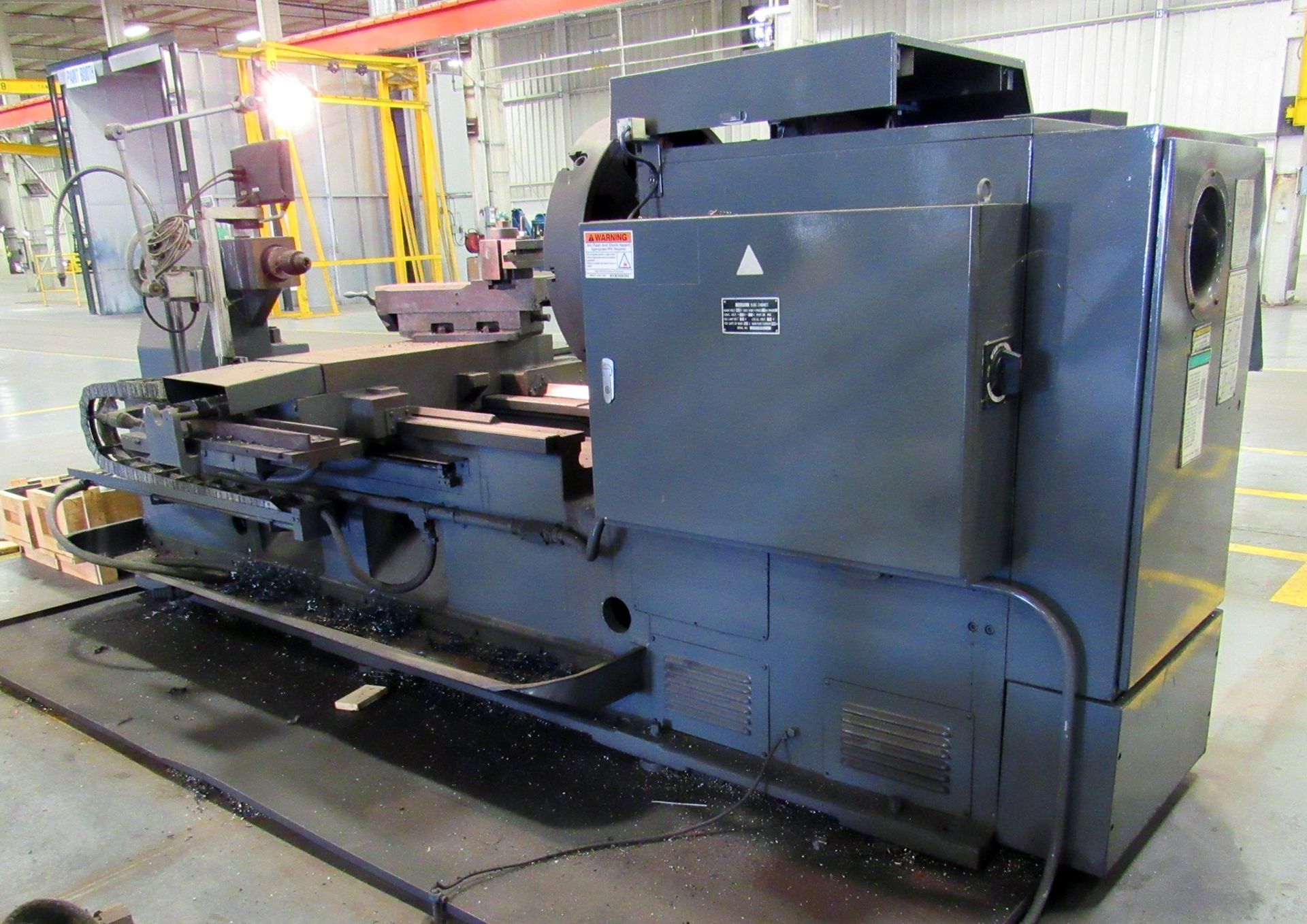 32" x 60" Vanguard Engine Lathe - Image 5 of 7