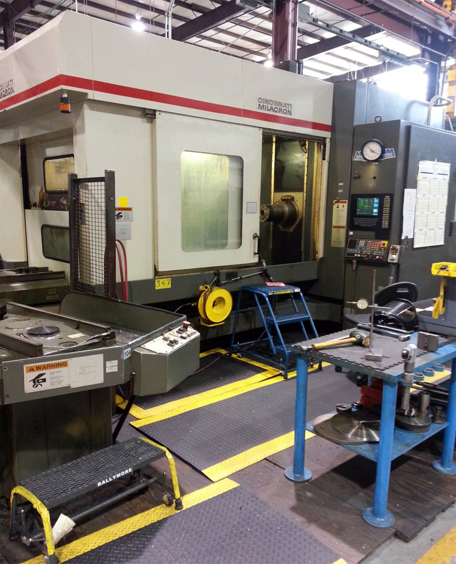 Cincinnati Magnum 800 CNC Horizontal Machining Center