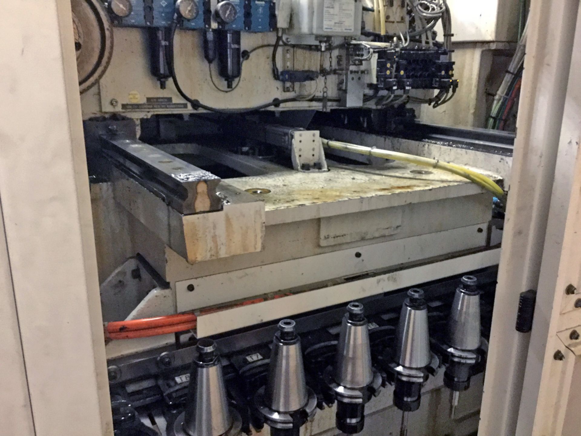 Cincinnati FTV 850/1800 CNC VMC - Image 8 of 11