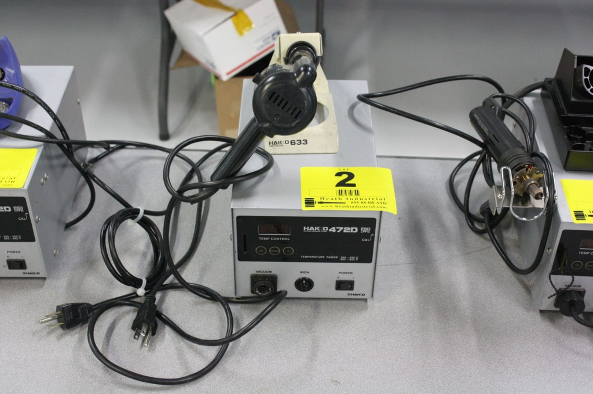 HAKKO MODEL 472D DESOLDERING STATION