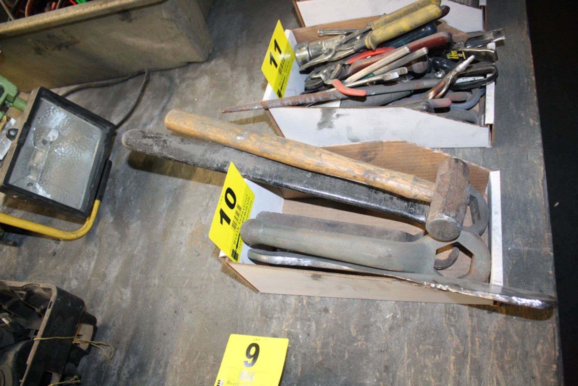 LOT: ASSORTED LARGE WRENCHES & HAMMER