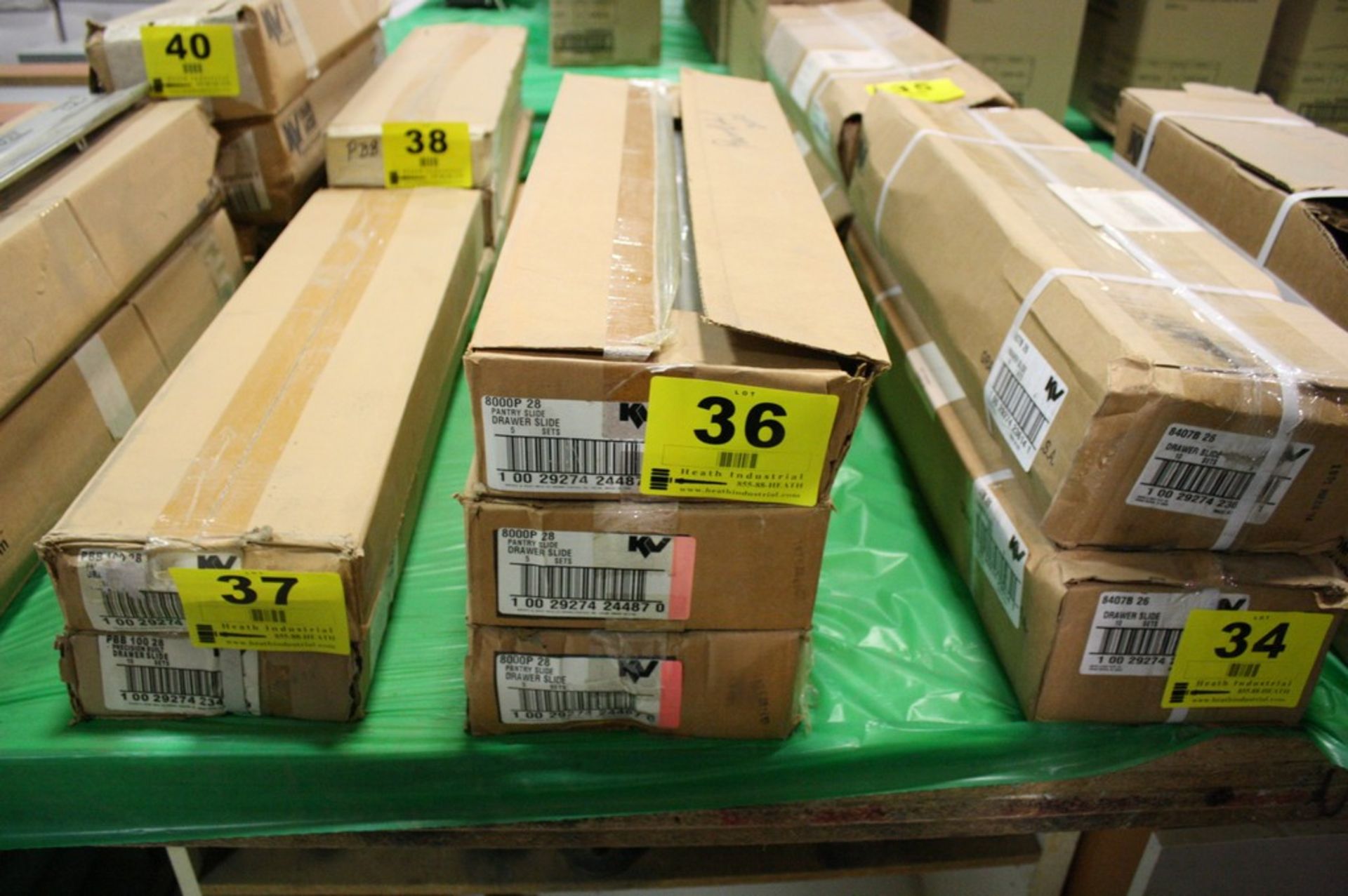 BOXES OF KNAPE & VOGT MODEL 8000P 28"