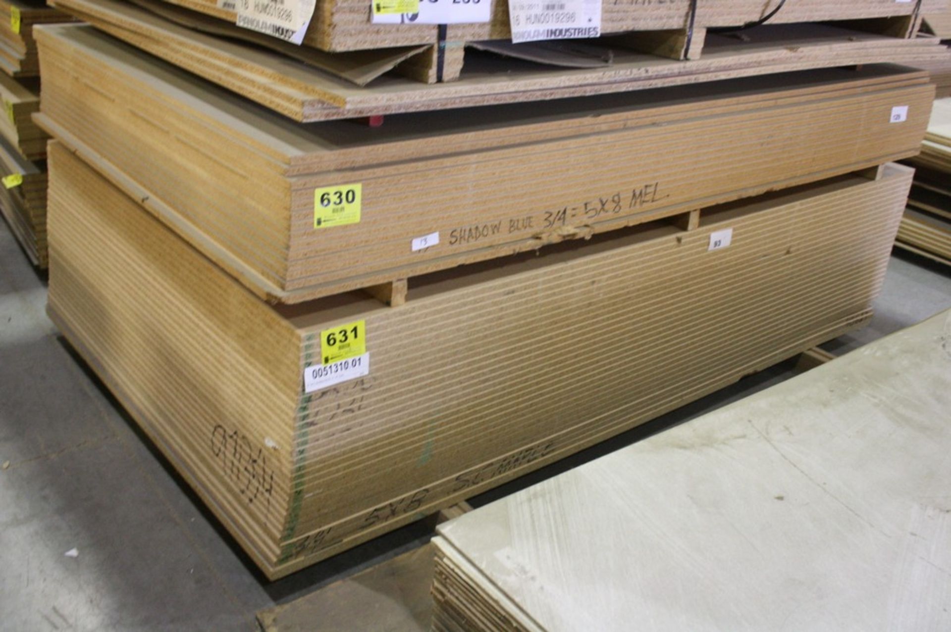 3/4'' X 5' X 8' PARTICLE BOARD MAPLE SHEETS