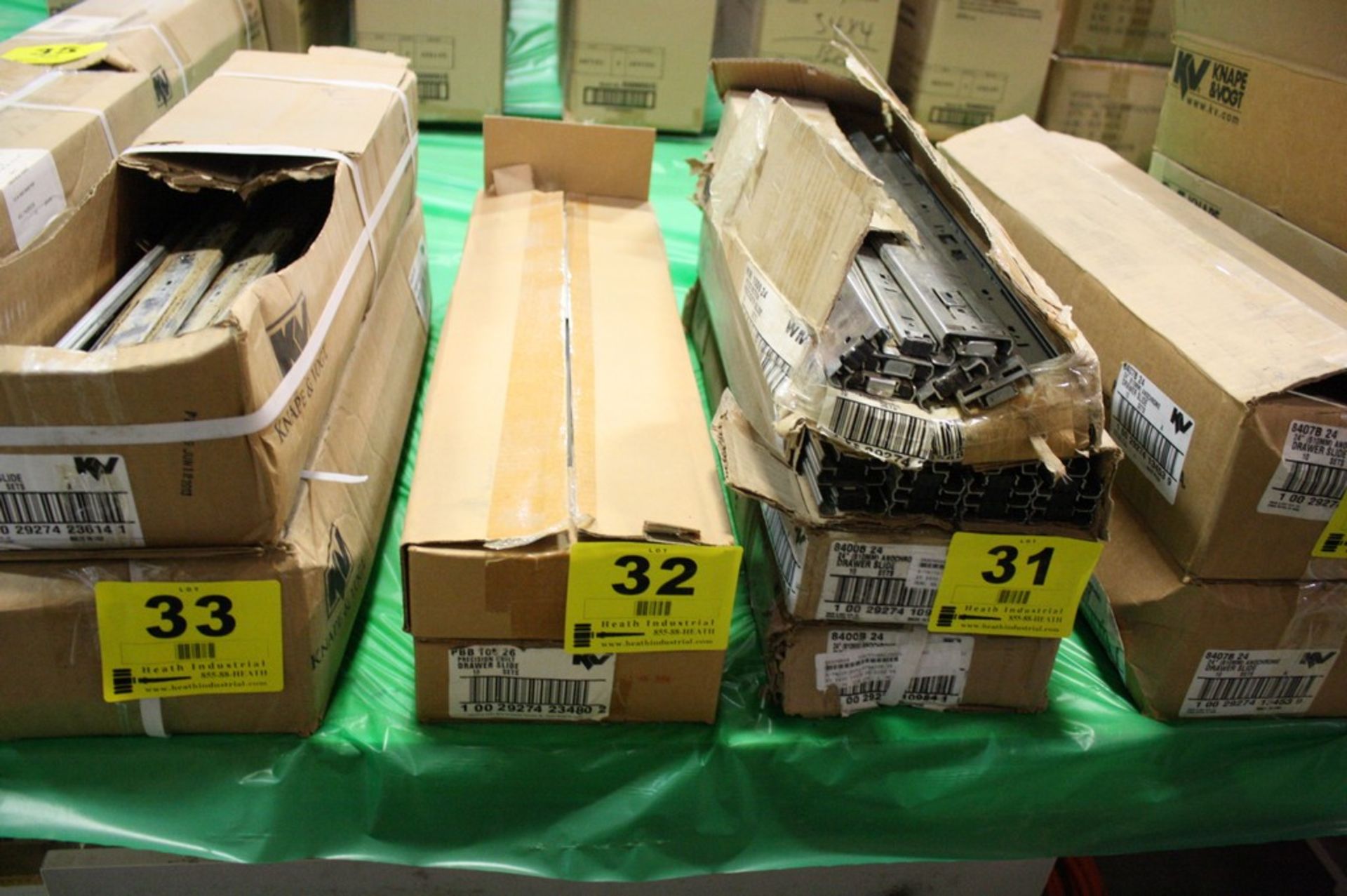 BOXES OF KNAPE & VOGT MODEL PBB100