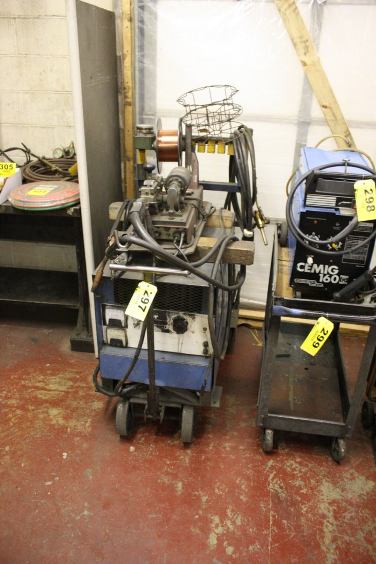 MILLER WELDER S/N 70-551627, WITH WIRE FEED