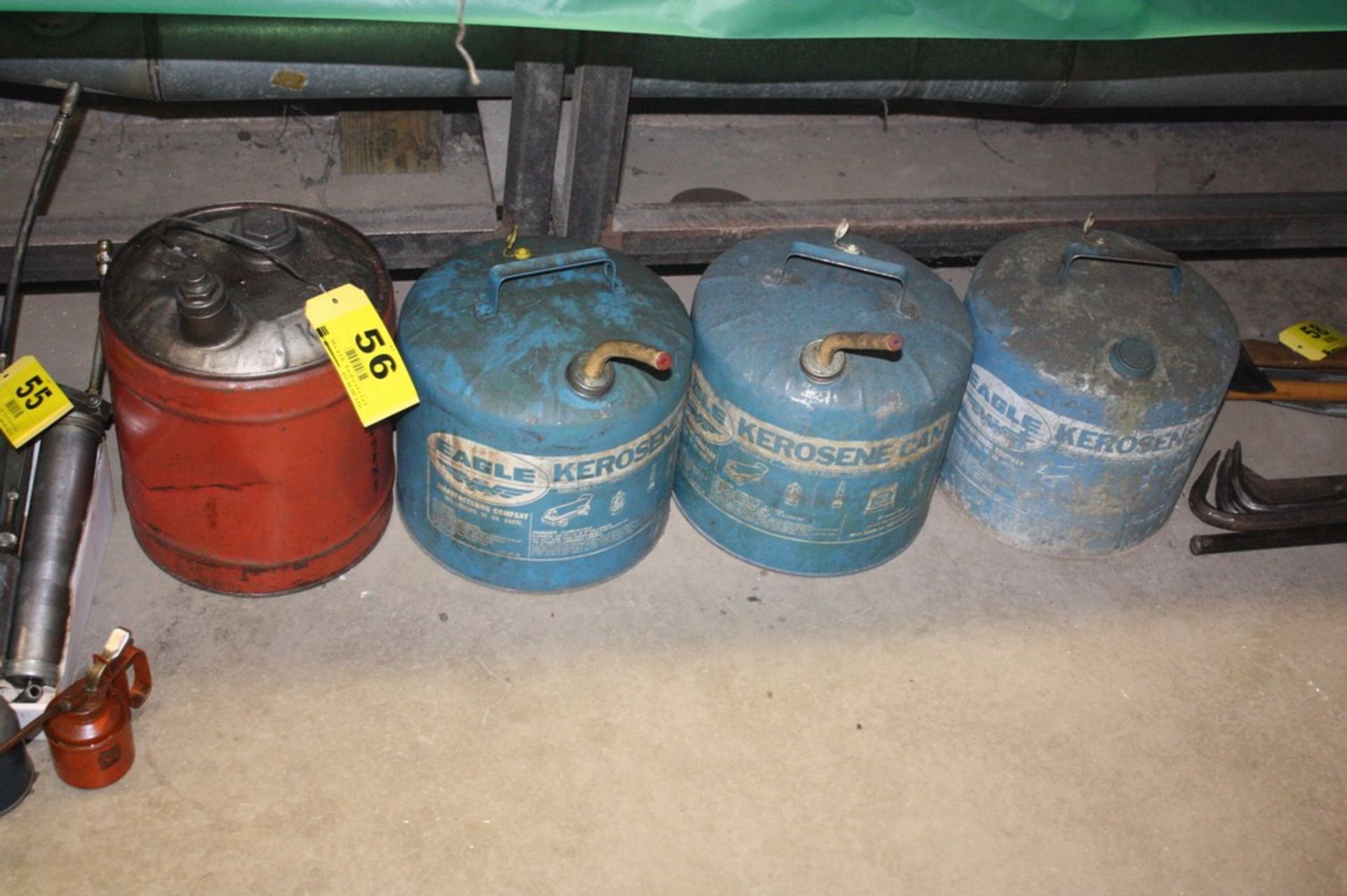 LOT: (4) GAS & KEROSENE CANS