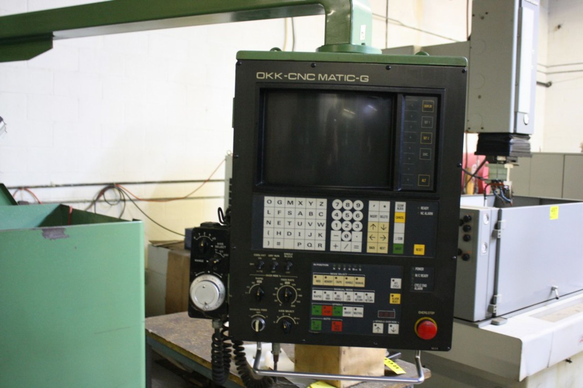 OKK MODEL MCV-410 CNC VERTICAL MACHINING CENTER, S/N 616 30â€ X-AXIS TRAVEL, 16â€ Y-AXIS TRAVEL, - Image 4 of 6