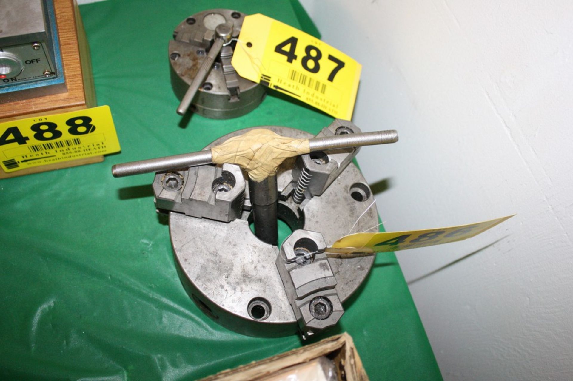 6-1/2â€ 3-JAW CHUCK