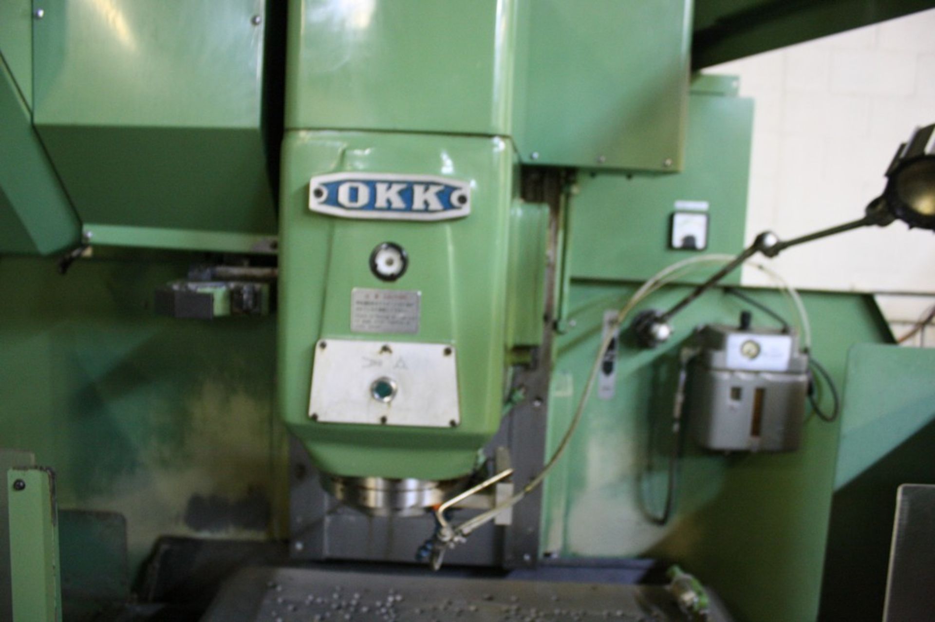 OKK MODEL MCV-410 CNC VERTICAL MACHINING CENTER, S/N 616 30â€ X-AXIS TRAVEL, 16â€ Y-AXIS TRAVEL, - Image 2 of 6