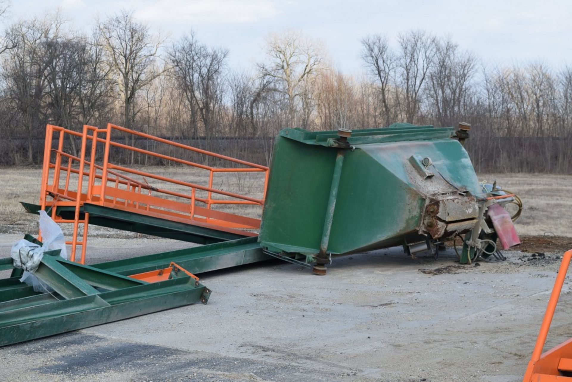 AMERICAN BIN 400 BARREL 12' DIA. - Image 12 of 64