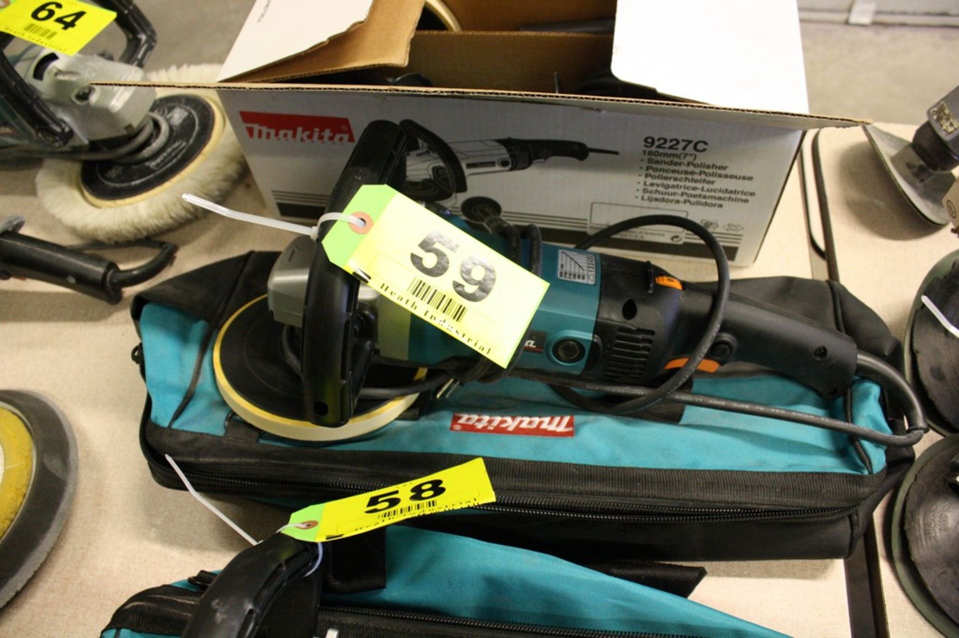 MAKITA MODEL 9227C 7” ELECTRIC POLISHER