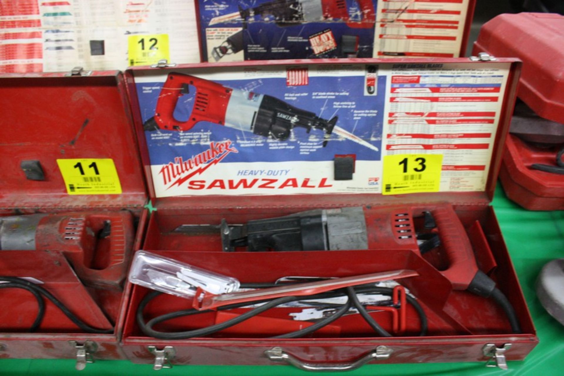 MILWAUKEE CAT. NO. 6507 HEAVY DUTY SAWZALL IN STEEL CASE