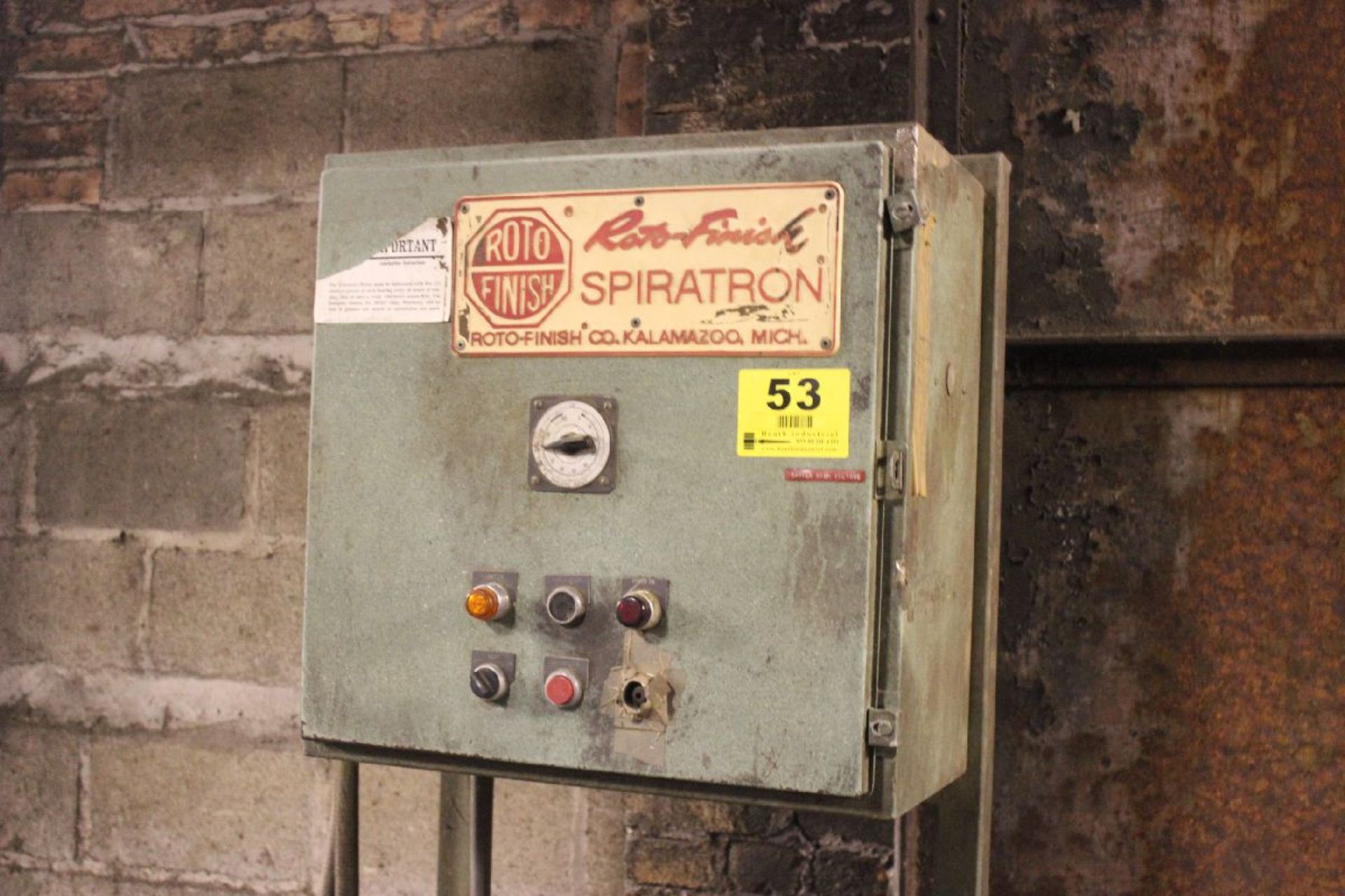 ROTO-FINISH SPIRATON VIBRATORY MILL MACHINE, 48" BOWL WITH TIMER CONTROL - Image 3 of 5