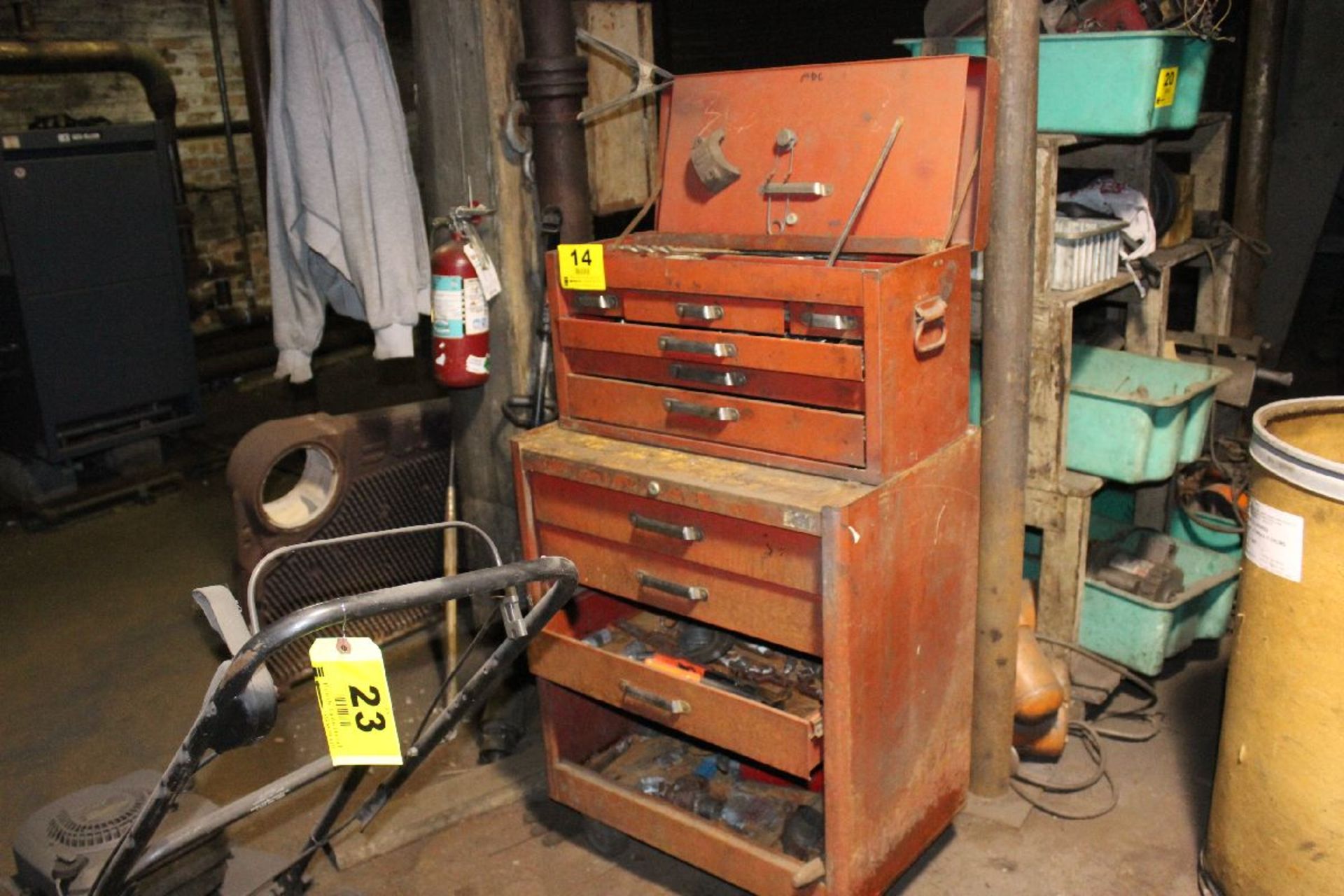 PORTABLE TOOL CHEST WITH CONTENTS