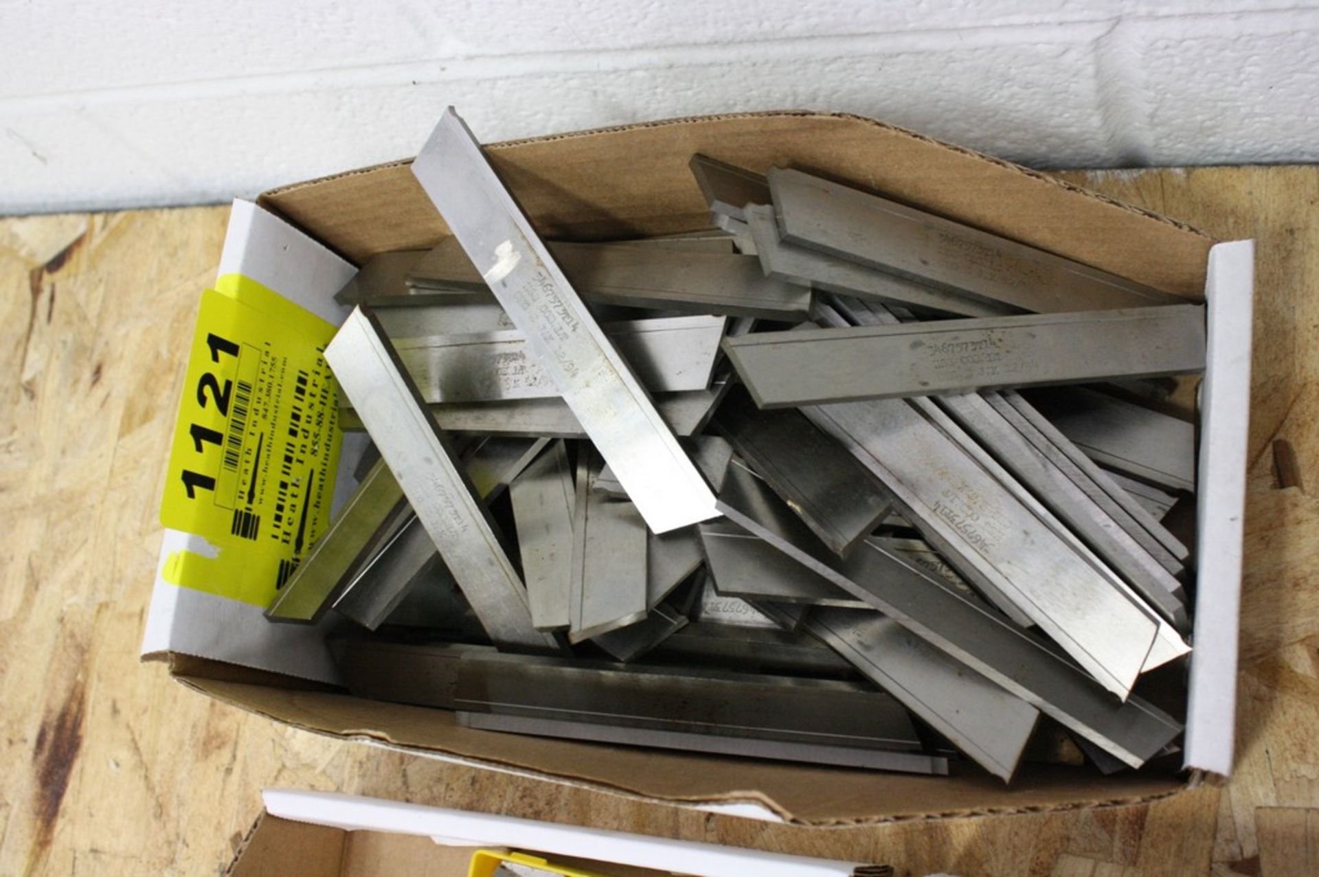 ASSORTED HIGH SPEED STEEL CUT-OFF BLADES