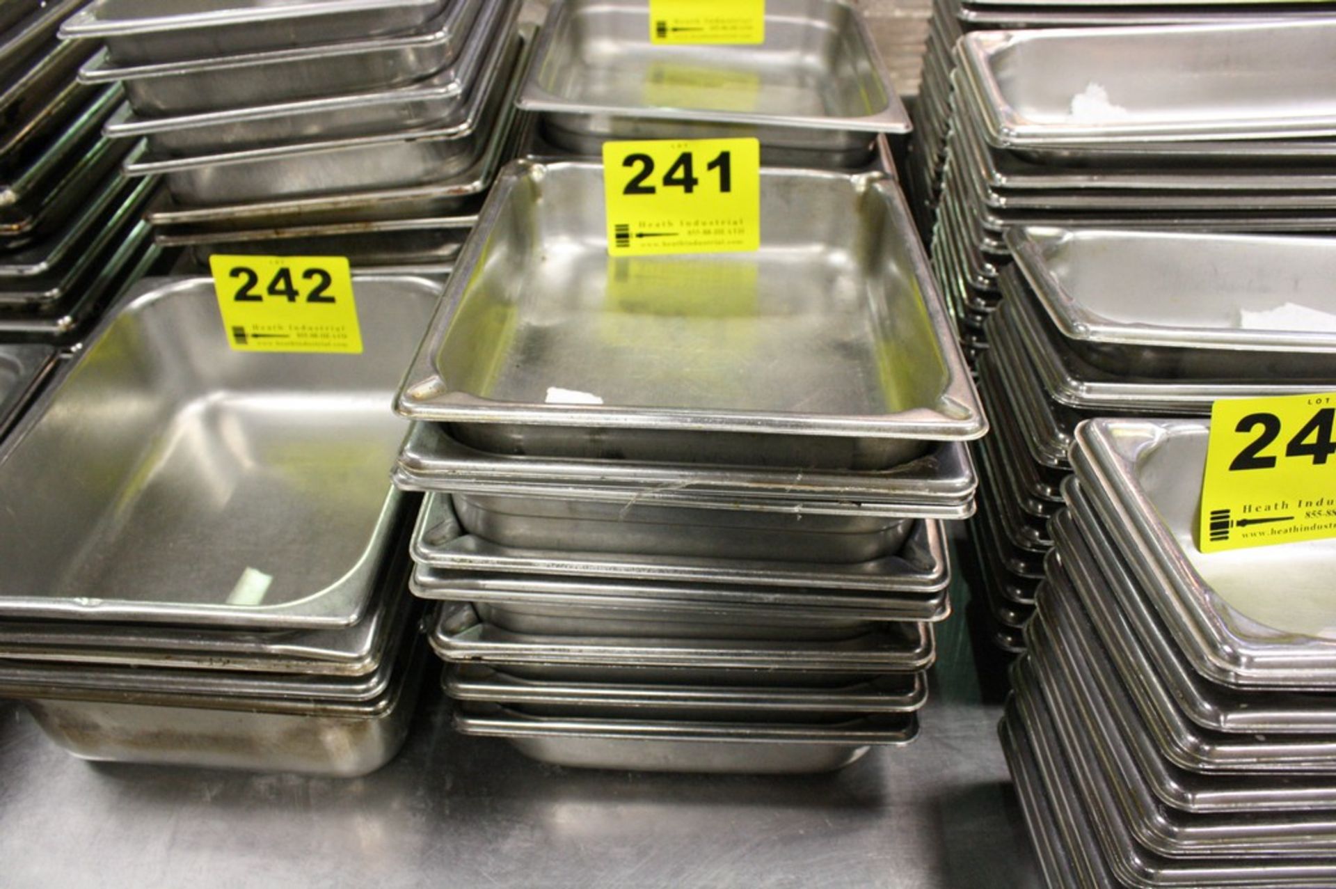 STAINLESS STEEL DROP IN PANS